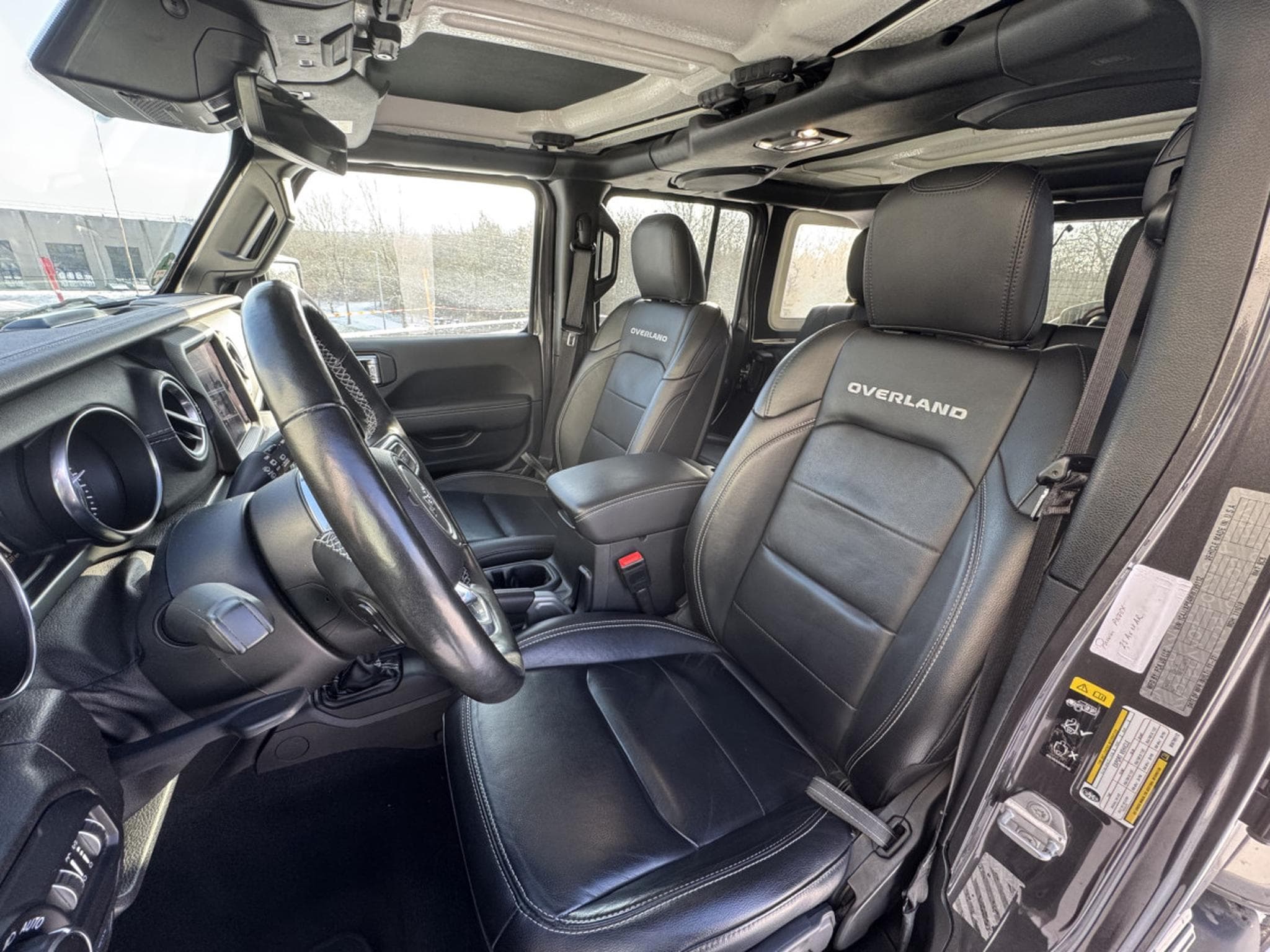 Jeep Wrangler 2.0 PHEV Unlimited Overland 4Xe (2022) - Photo 10