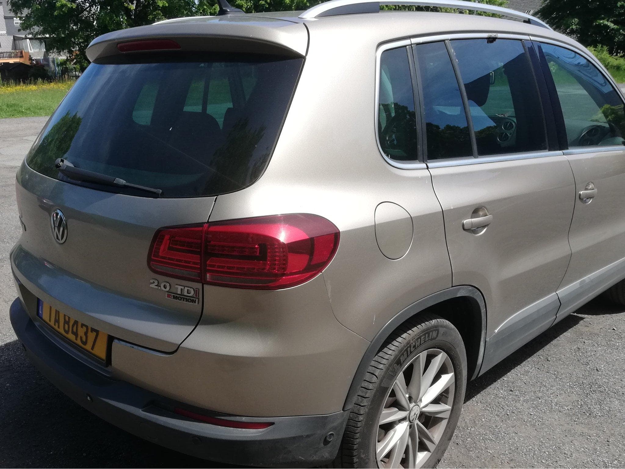 VW Tiguan 4WD - full option (2015) - Photo 3