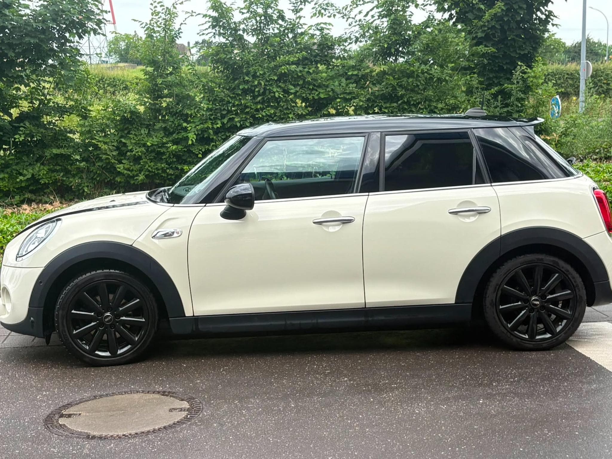 Mini Cooper Cooper S (2019) - Photo 1