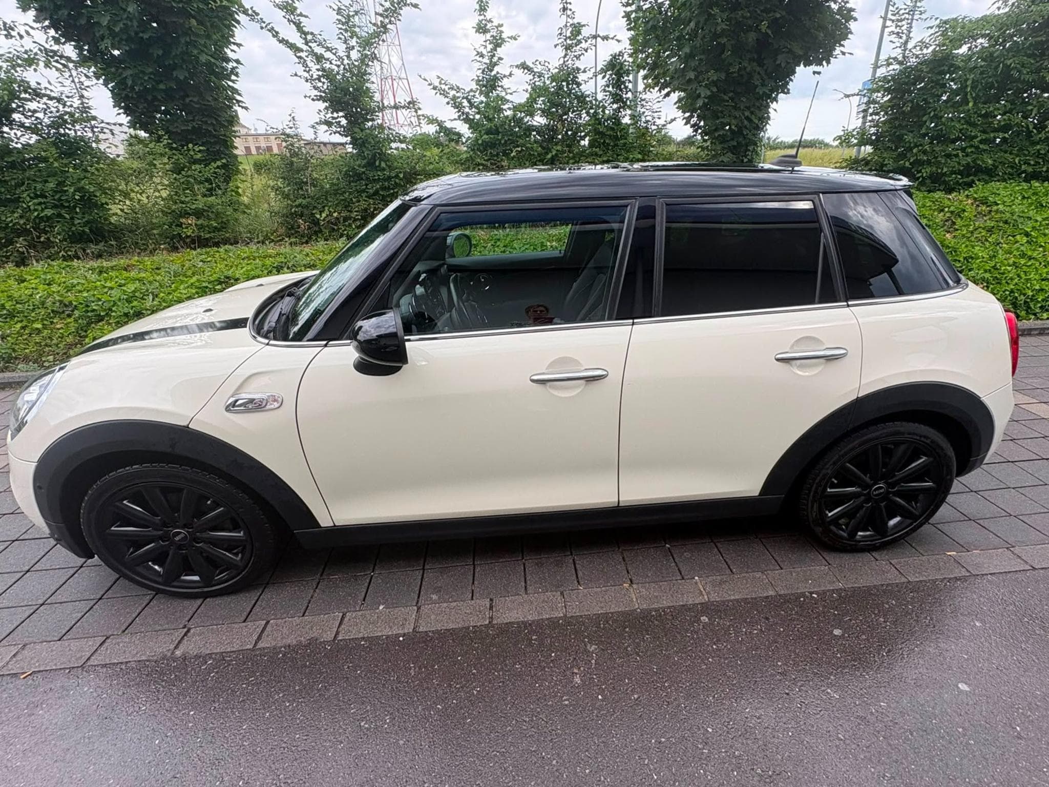Mini Cooper Cooper S (2019) - Photo 3