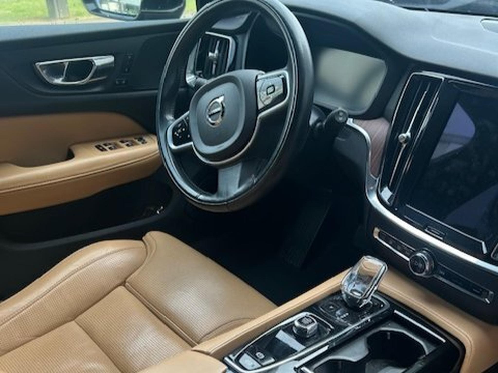 Volvo V60 (2022) - Photo 3