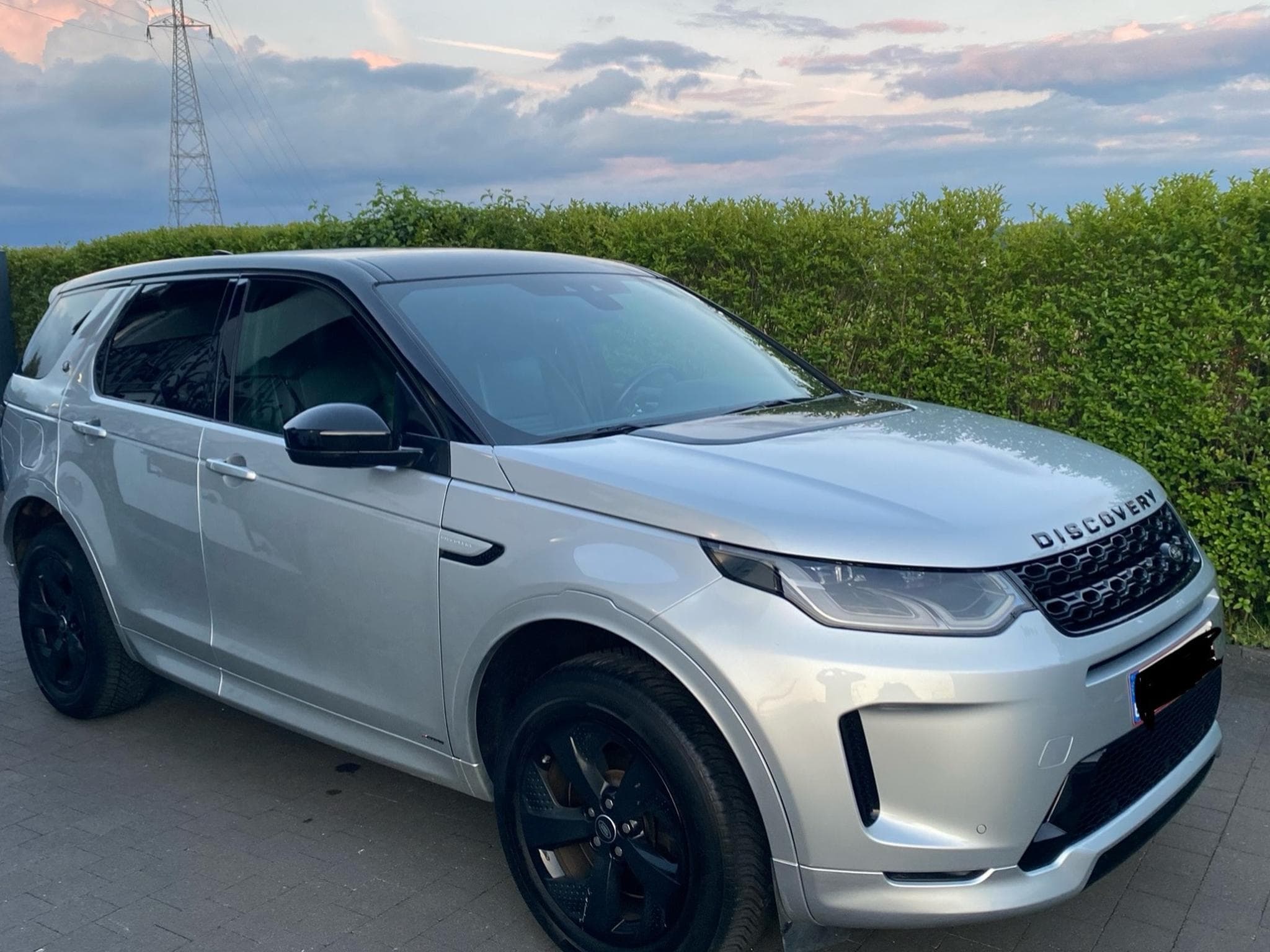 Land-Rover Discovery Sport R-Dynamic 2L TDI (2020) - Photo 1