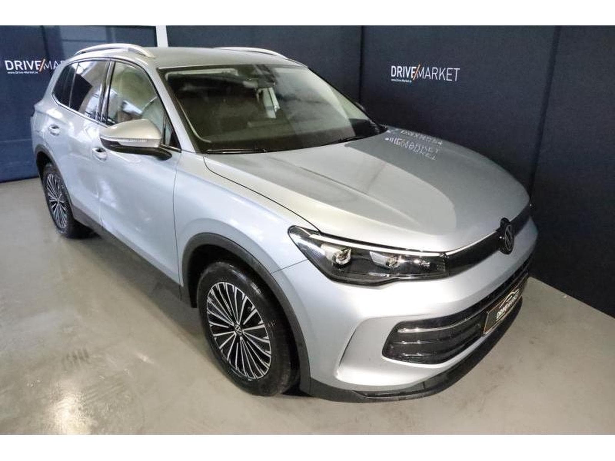 VW Tiguan IV Life (2026) - Foto 18