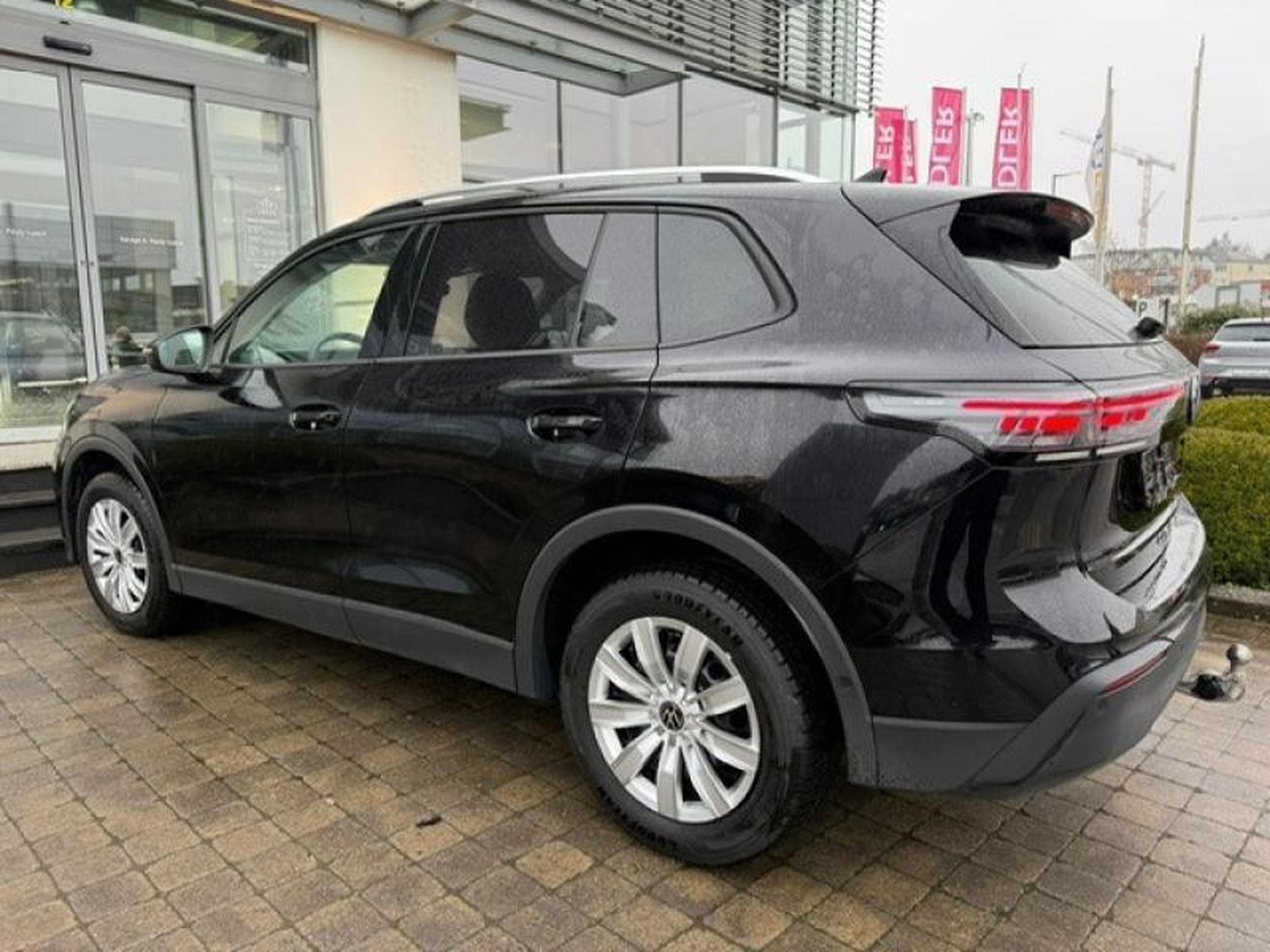 VW Tiguan LIFE (2025) - Photo 4