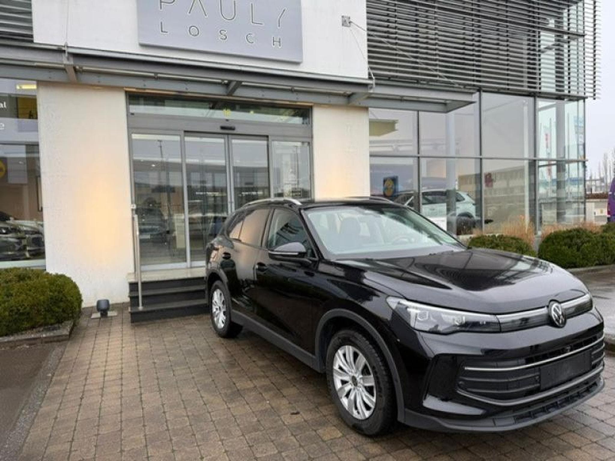 VW Tiguan LIFE (2025) - Photo 8