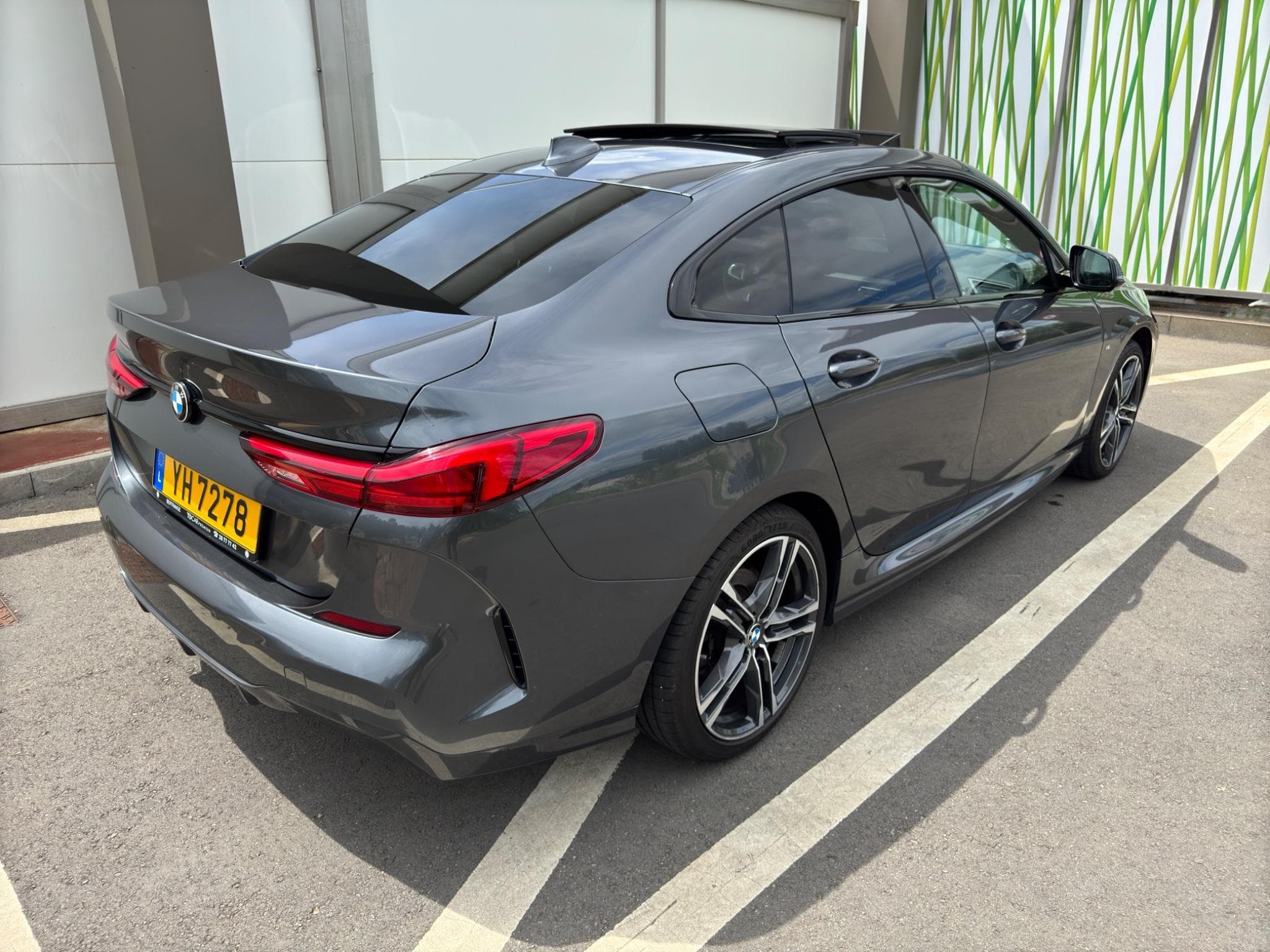 BMW 218 Gran Coupé Sport M (2021) - Foto 5