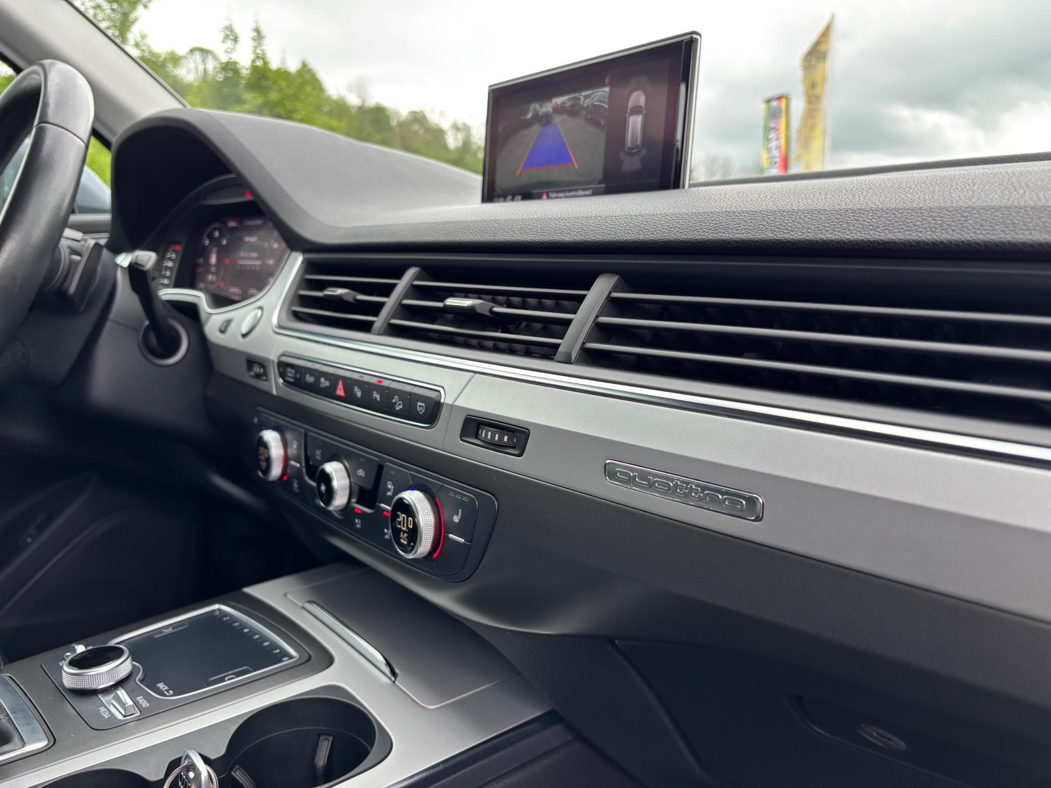 Audi Q7 45 TDI 231ch Quattro (2019) - Foto 12