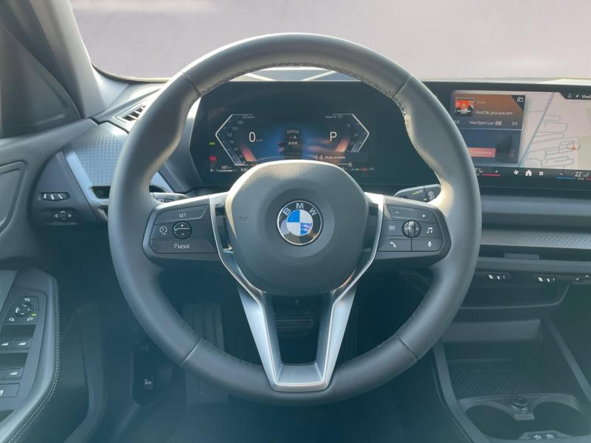 BMW 116 116 Kit M Sport (2025) - Photo 15