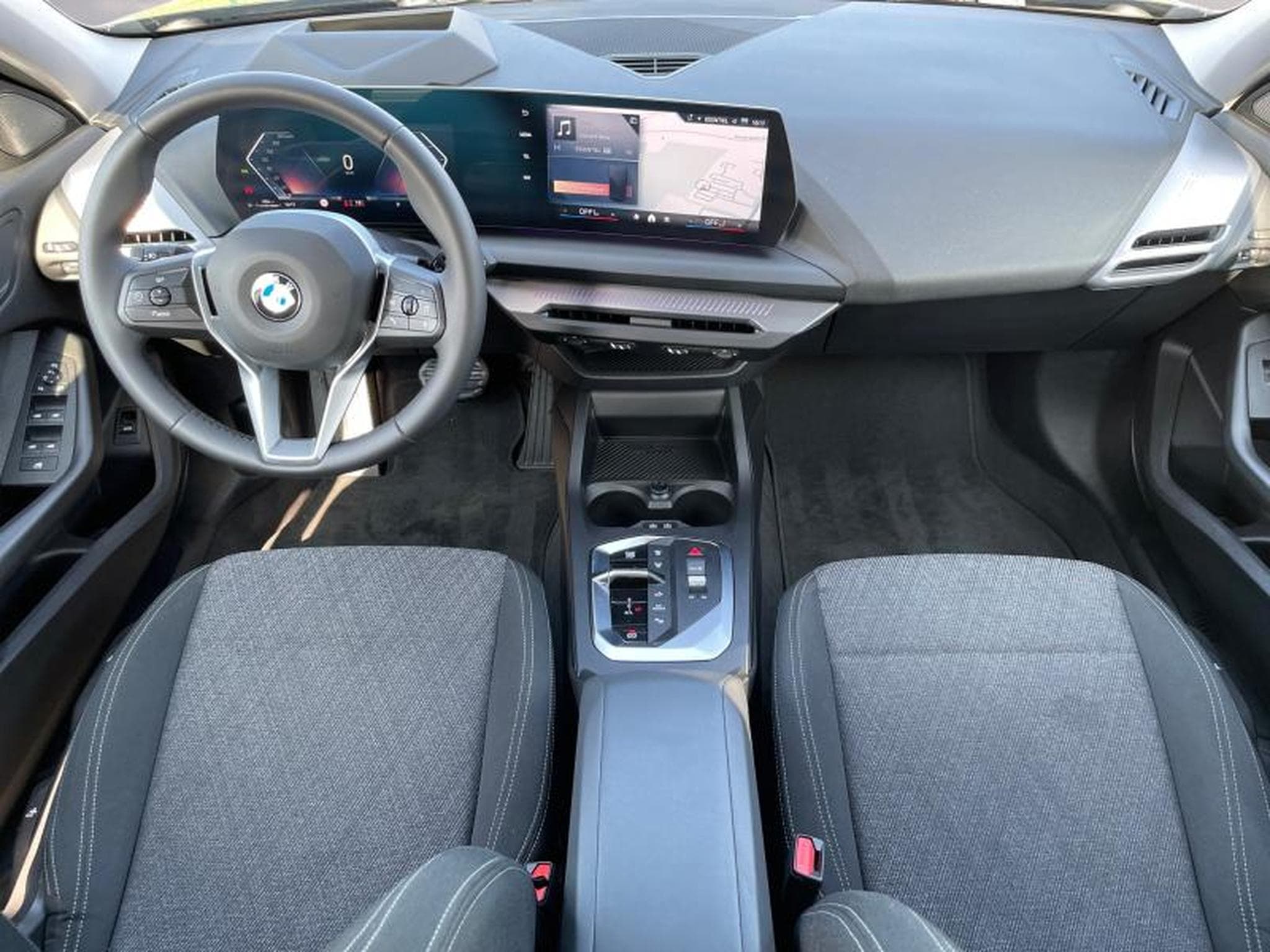 BMW 120 120 Kit M Sport (2025) - Foto 7