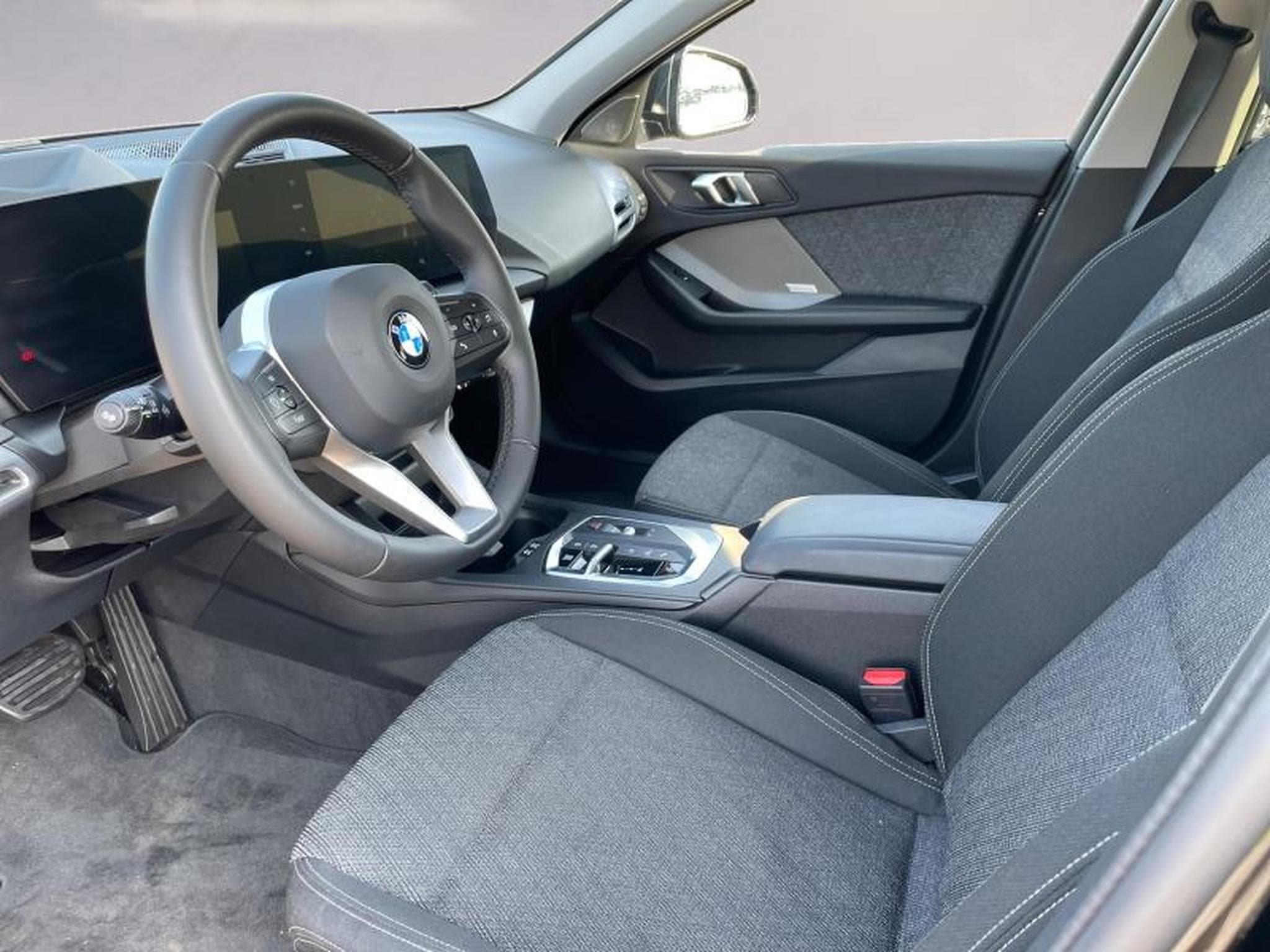 BMW 120 120 Kit M Sport (2025) - Foto 9