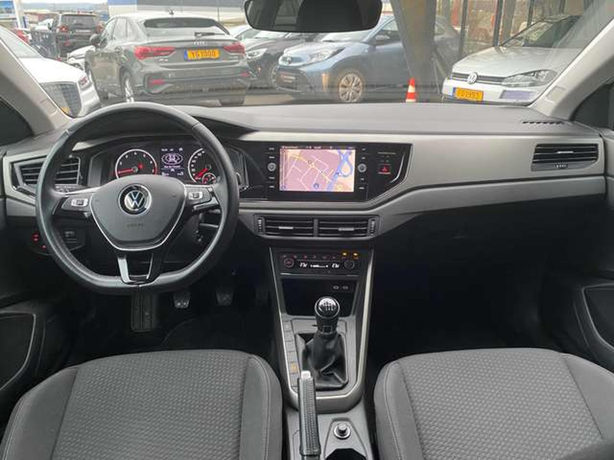 VW Polo Polo 1.0 TSI R-Line - JUSQU'A 48 MOIS DE GARANTIE (2021) - Foto 15