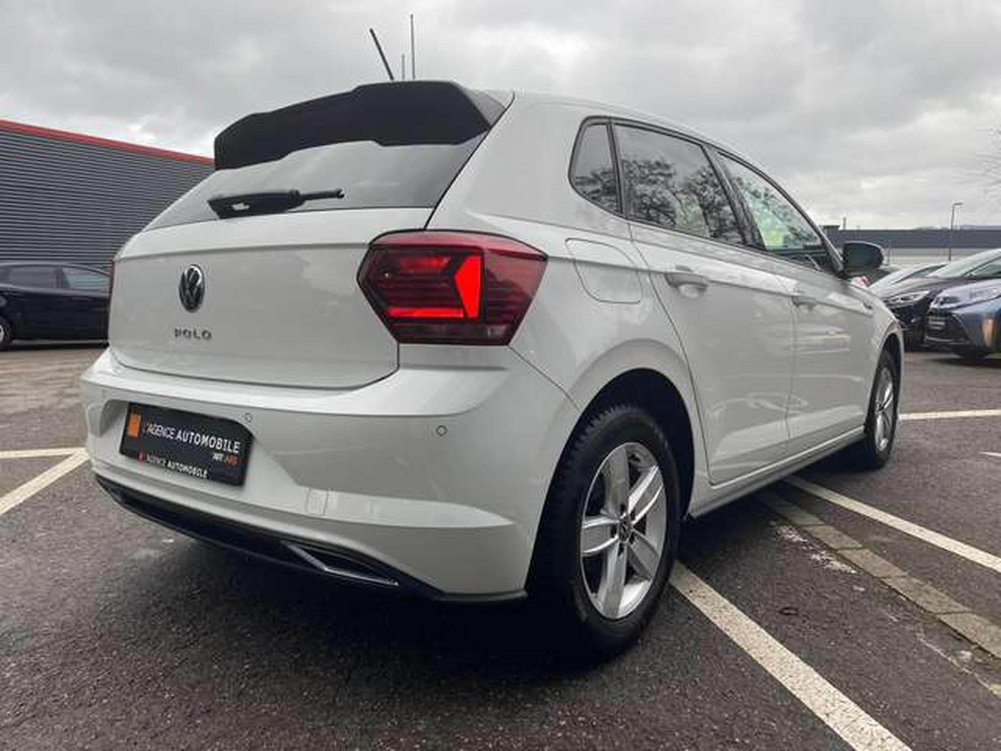 VW Polo Polo 1.0 TSI R-Line - JUSQU'A 48 MOIS DE GARANTIE (2021) - Foto 5