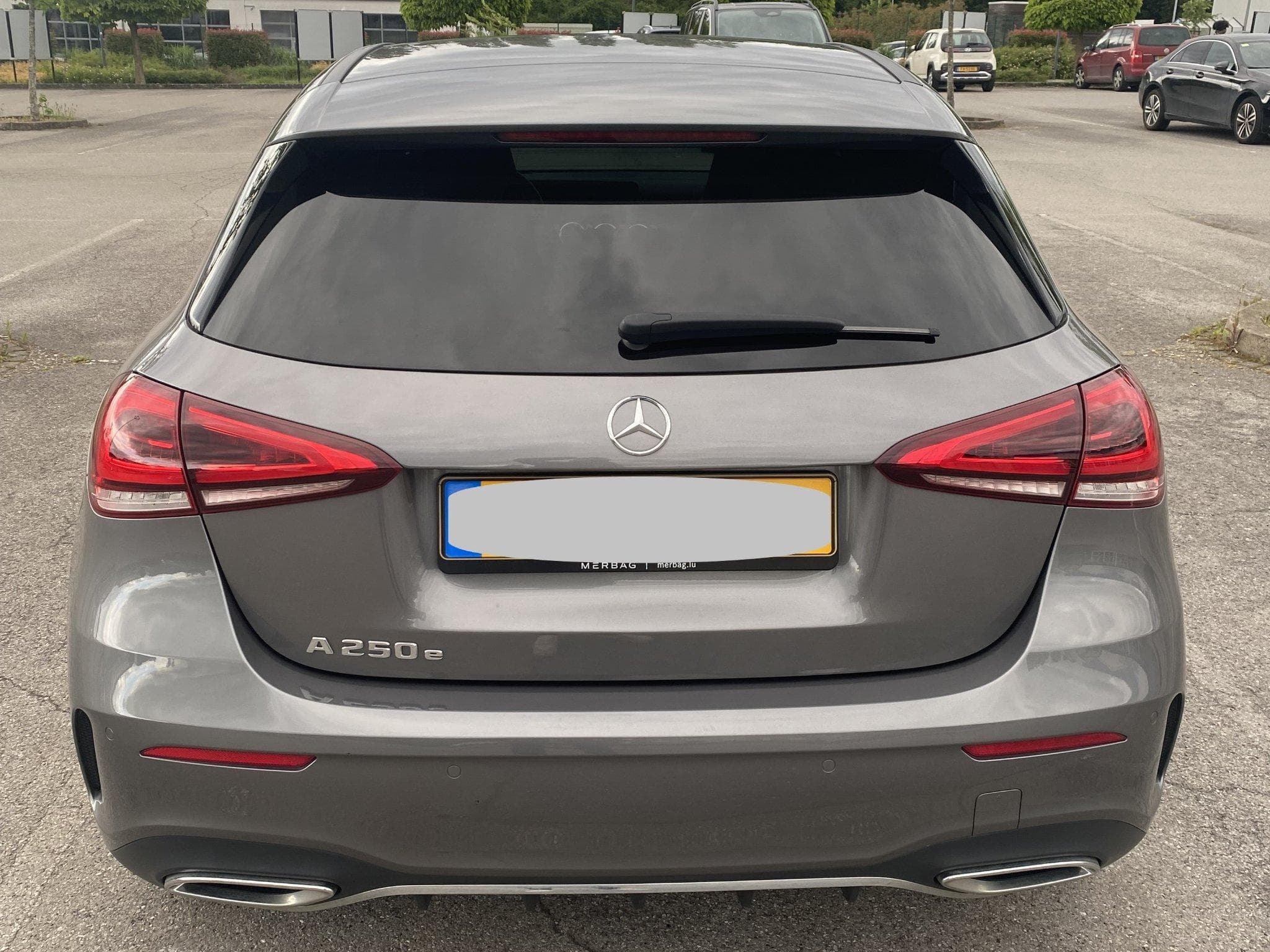 Mercedes A 250 Mercedes-Benz A 250 e AMG Line (2022) - Foto 7