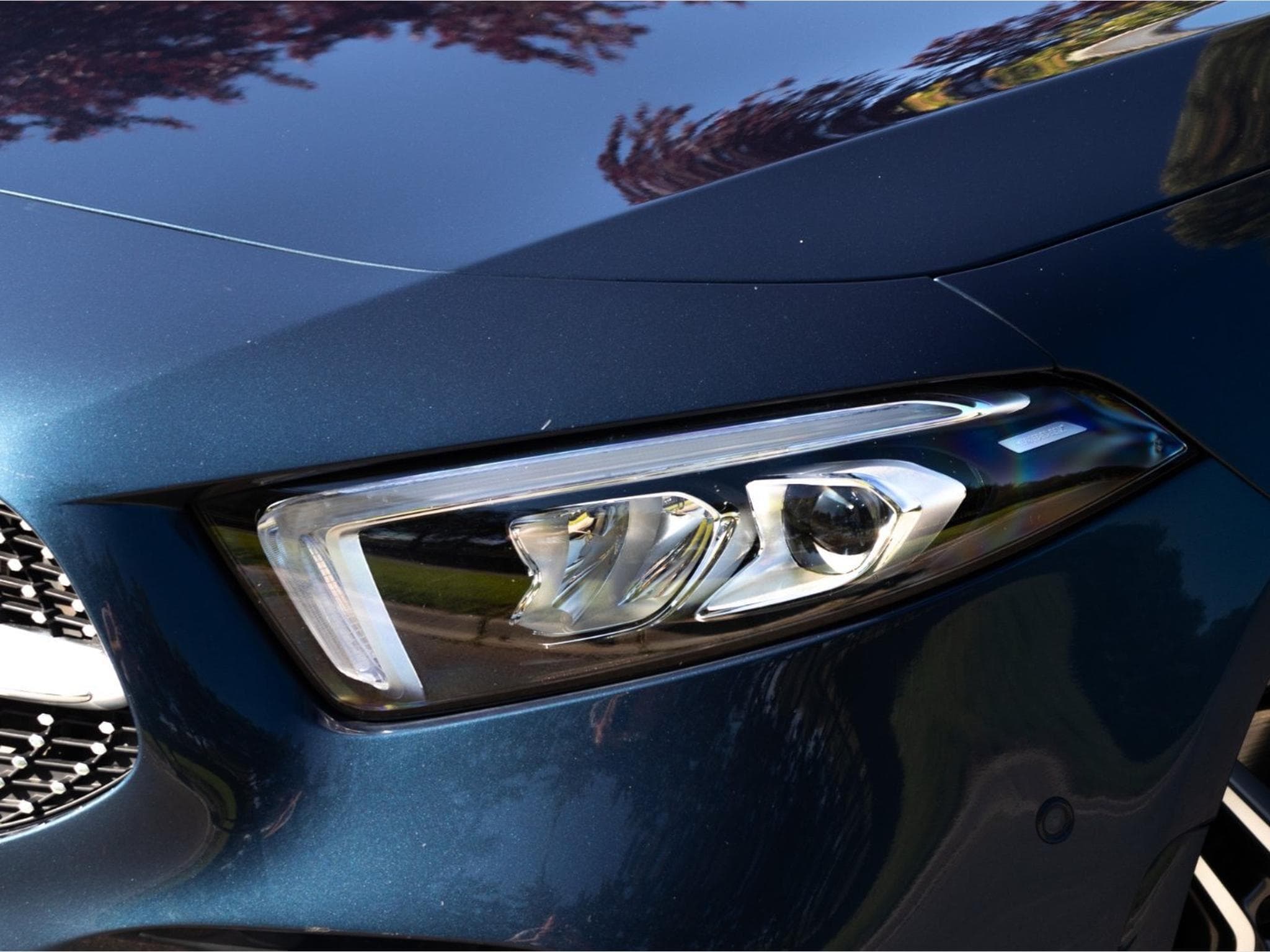 Mercedes A 250 e AMG Line 8G-DCT (2020) - Photo 10