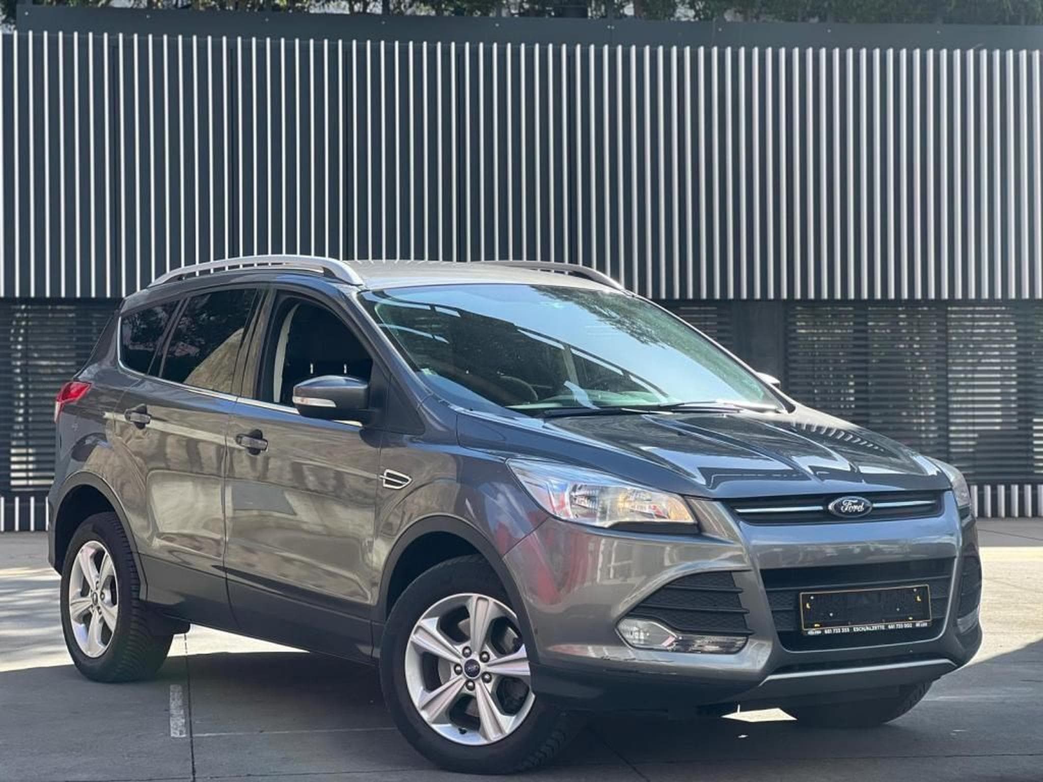 Ford Kuga 4X4 / AUTOMATIQUE / DIESEL (2014) - Photo 2