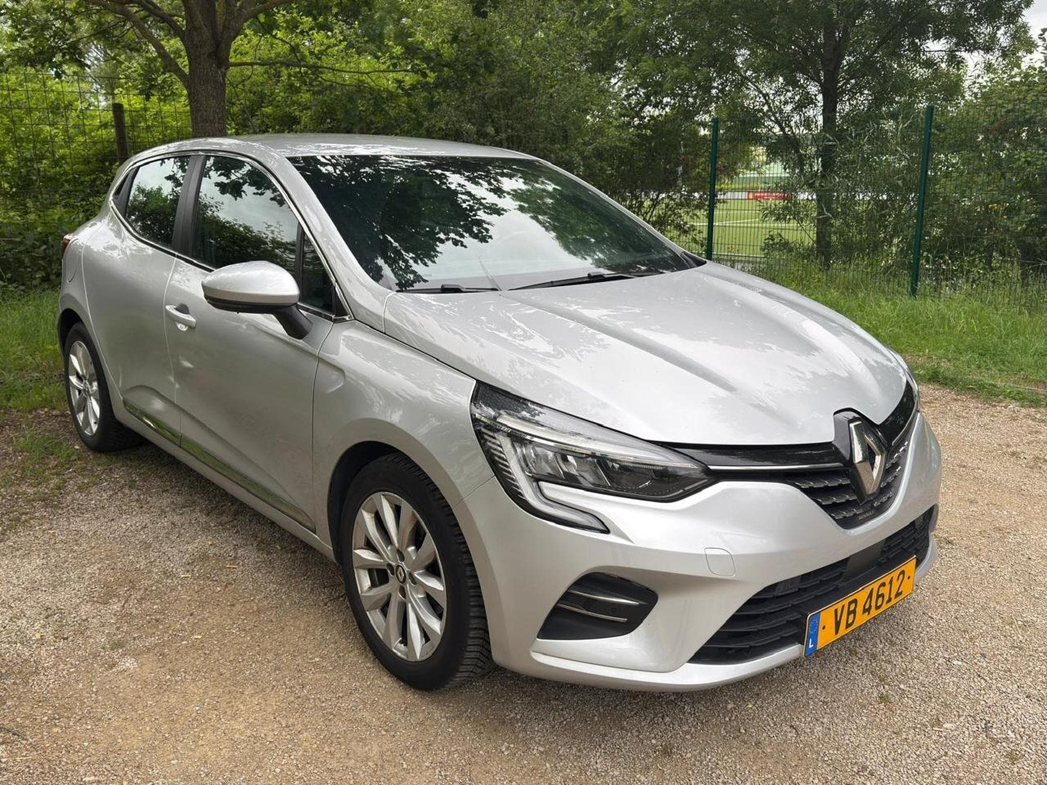 Renault Clio (2021) - Photo 2