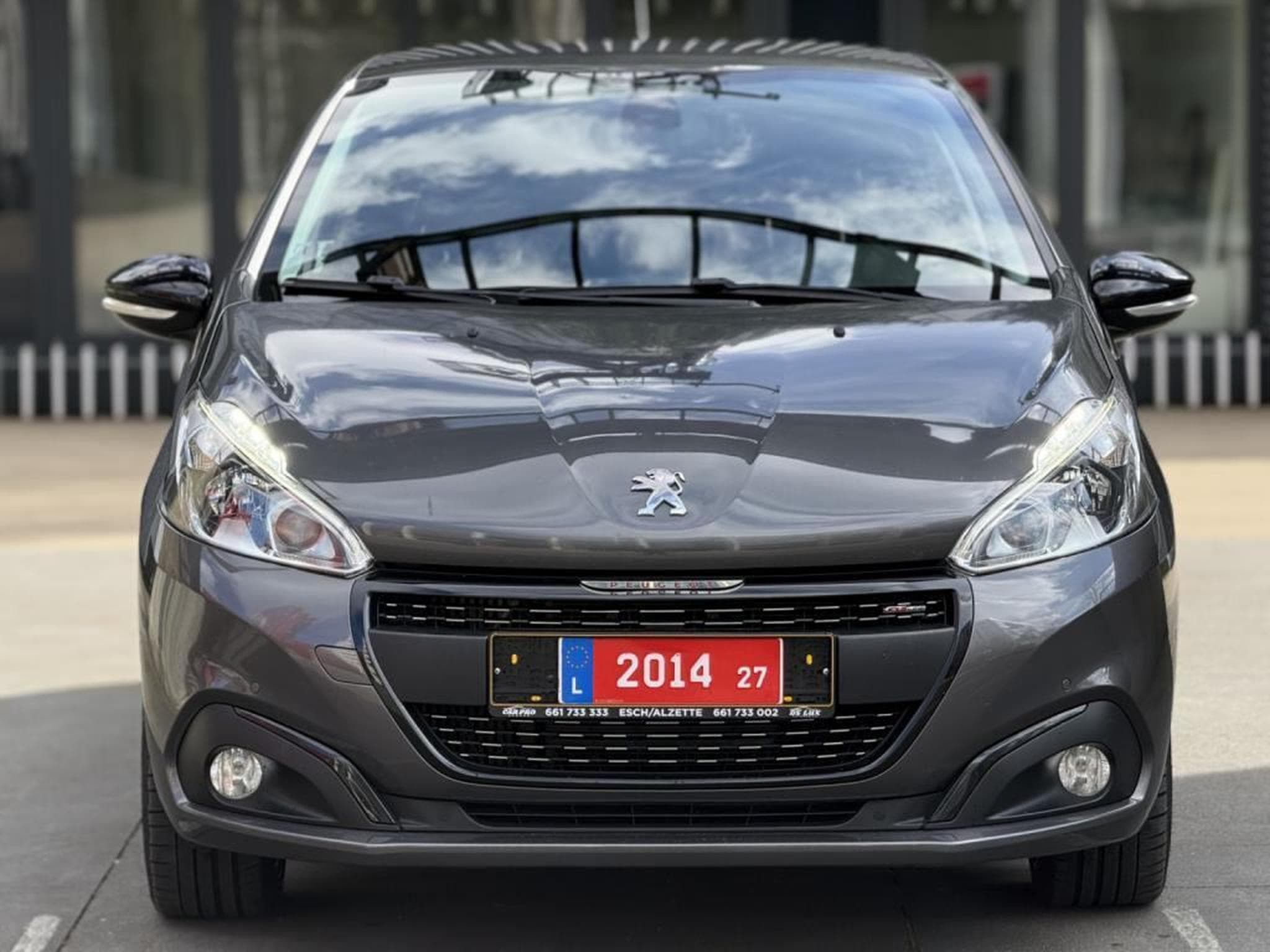 Peugeot 208 GT LINE / LED / CAMERA / NAVI / (2018) - Photo 5