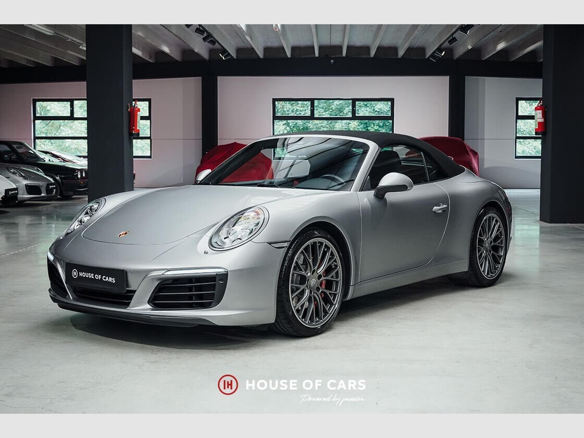 Porsche 991 .2 CARRERA S CABRIOLET PDK 1ST PAINT / PPF - AS NEW (2017) - Photo 2