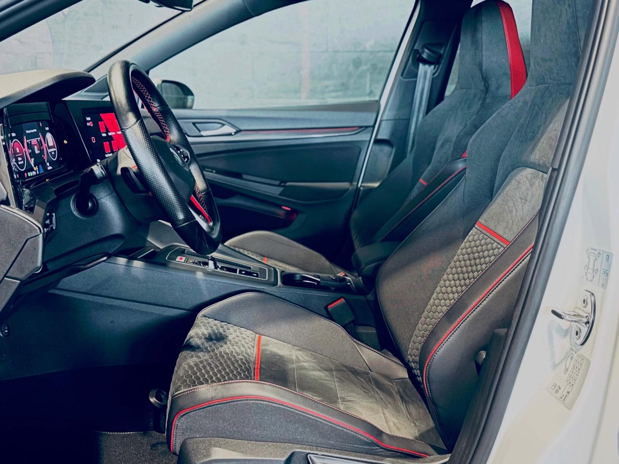 VW Golf GOLF VIII GTI CLUBSPORT DSG (2022) - Photo 7