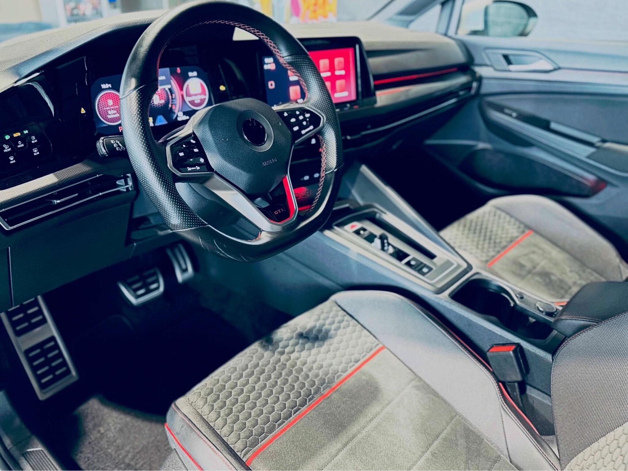 VW Golf GOLF VIII GTI CLUBSPORT DSG (2022) - Photo 9