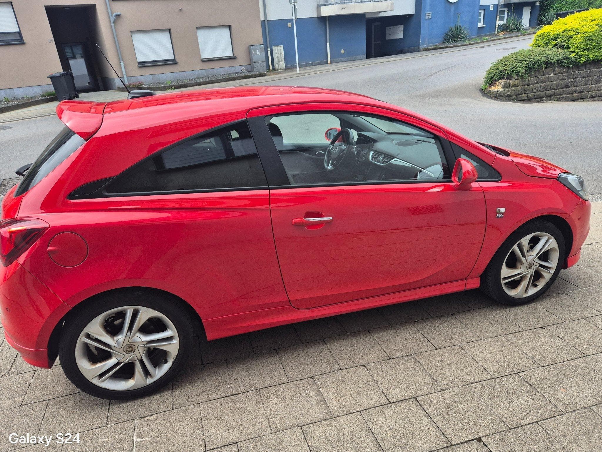 Opel Corsa 1.0 OPC LINE (2016) - Photo 6