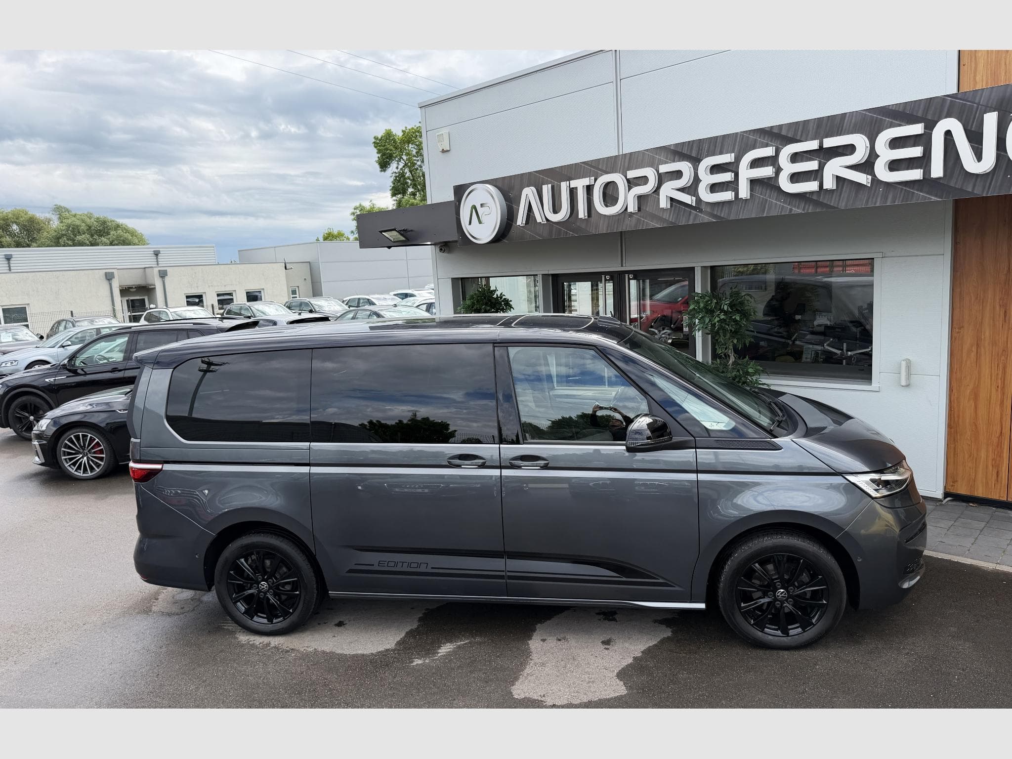 VW Multivan 2.0 TDI 150CH LIFE EDITION DSG7 (2024) - Photo 8