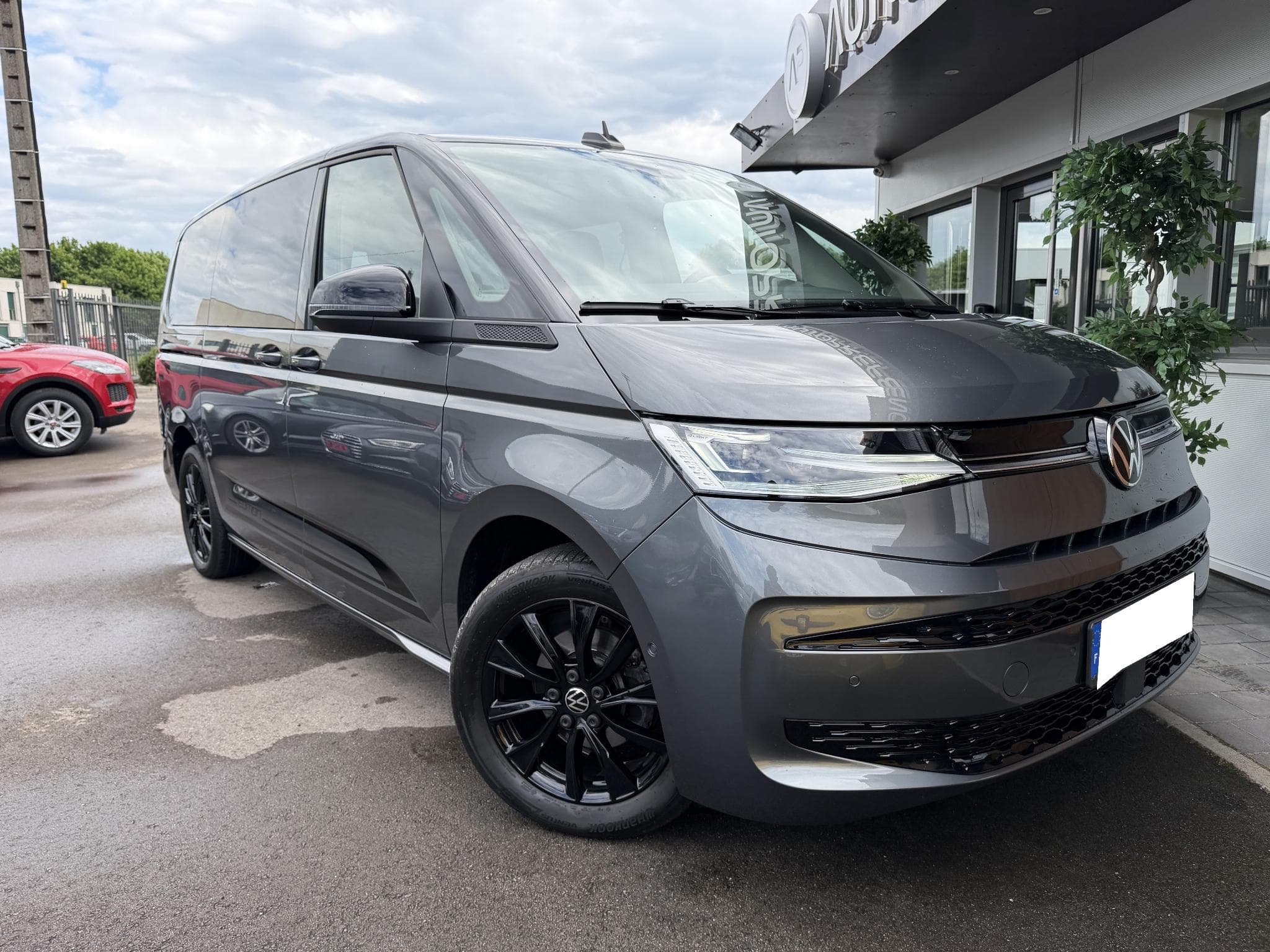 VW Multivan 2.0 TDI 150CH LIFE EDITION DSG7 (2024) - Photo 5