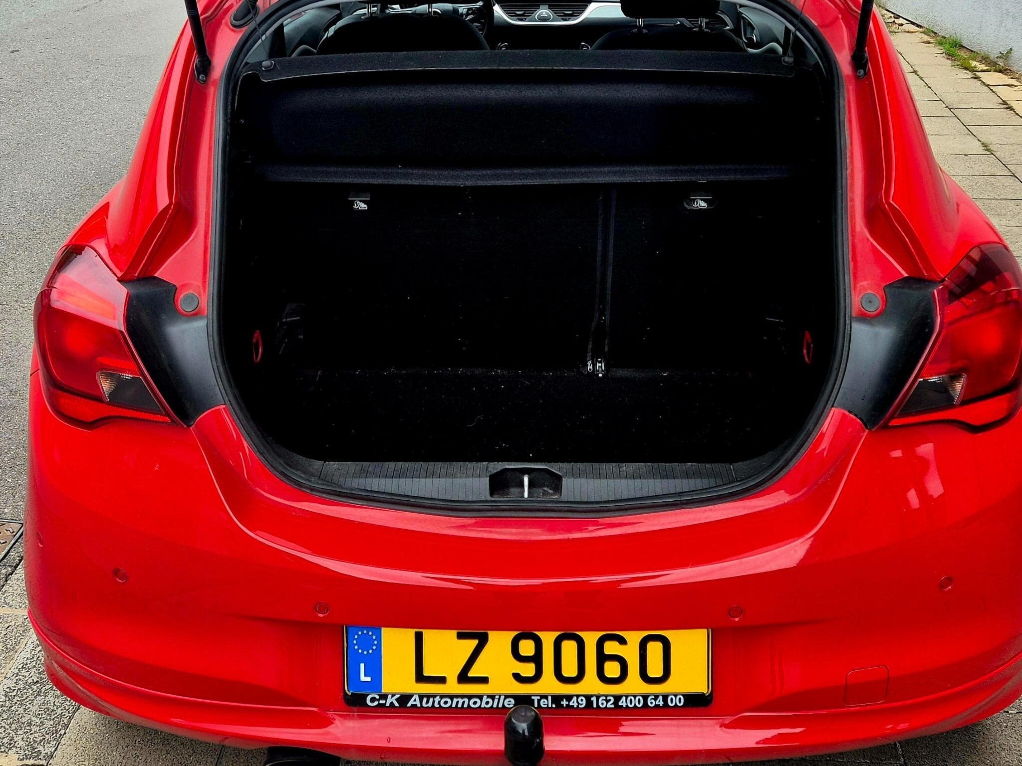 Opel Corsa 1.0 OPC LINE (2016) - Photo 12