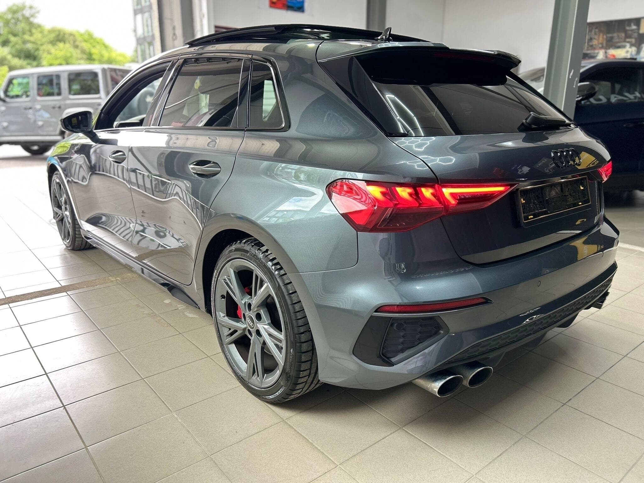 Audi S3 2.0 TFSI QUATTRO (2022) - Photo 9