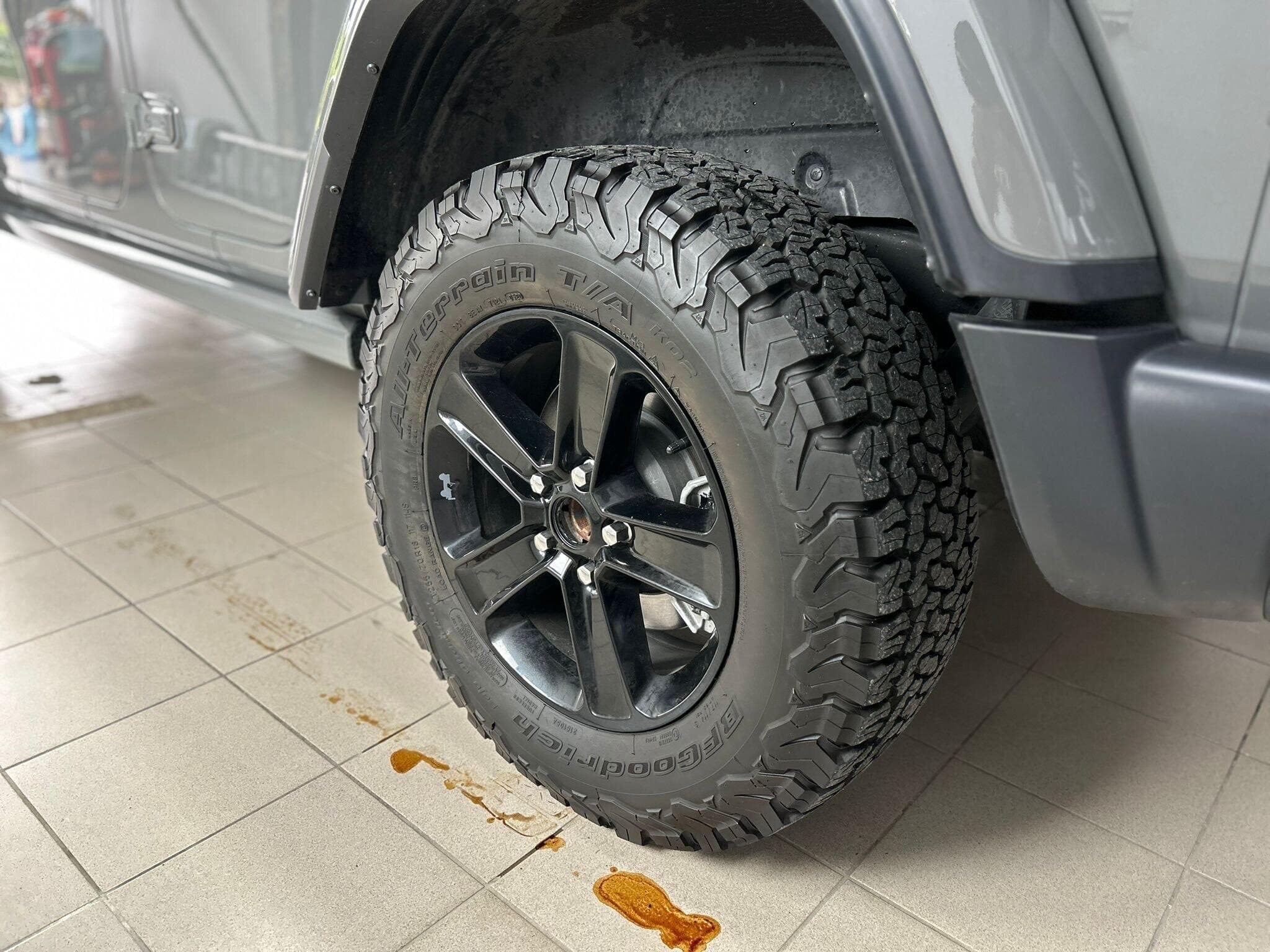 Jeep Wrangler 2 L TURBO RUBICON 270 Ps (2021) - Foto 20