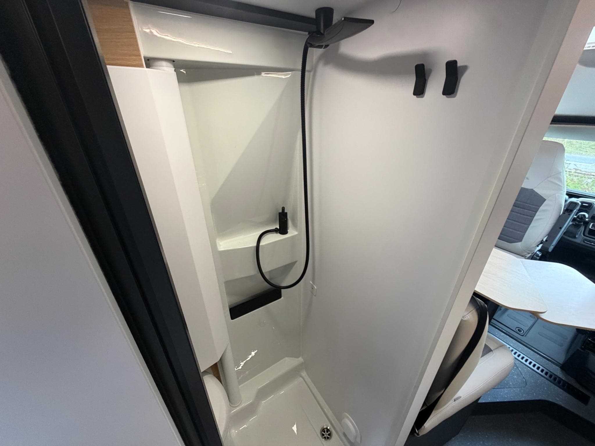 Adria Twin 640 SLB (2026) - Photo 9
