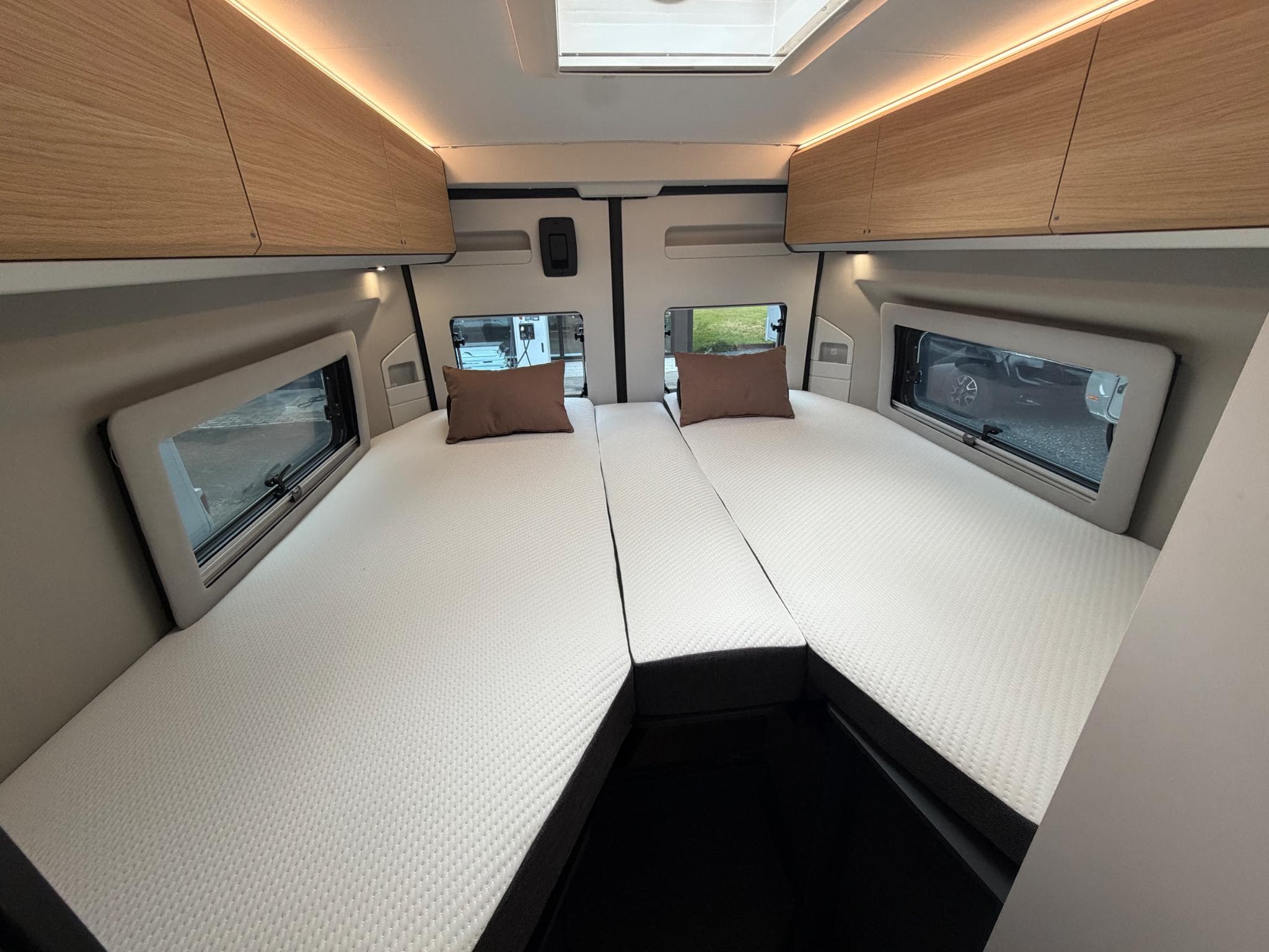 Adria Twin 640 SLB (2026) - Photo 10