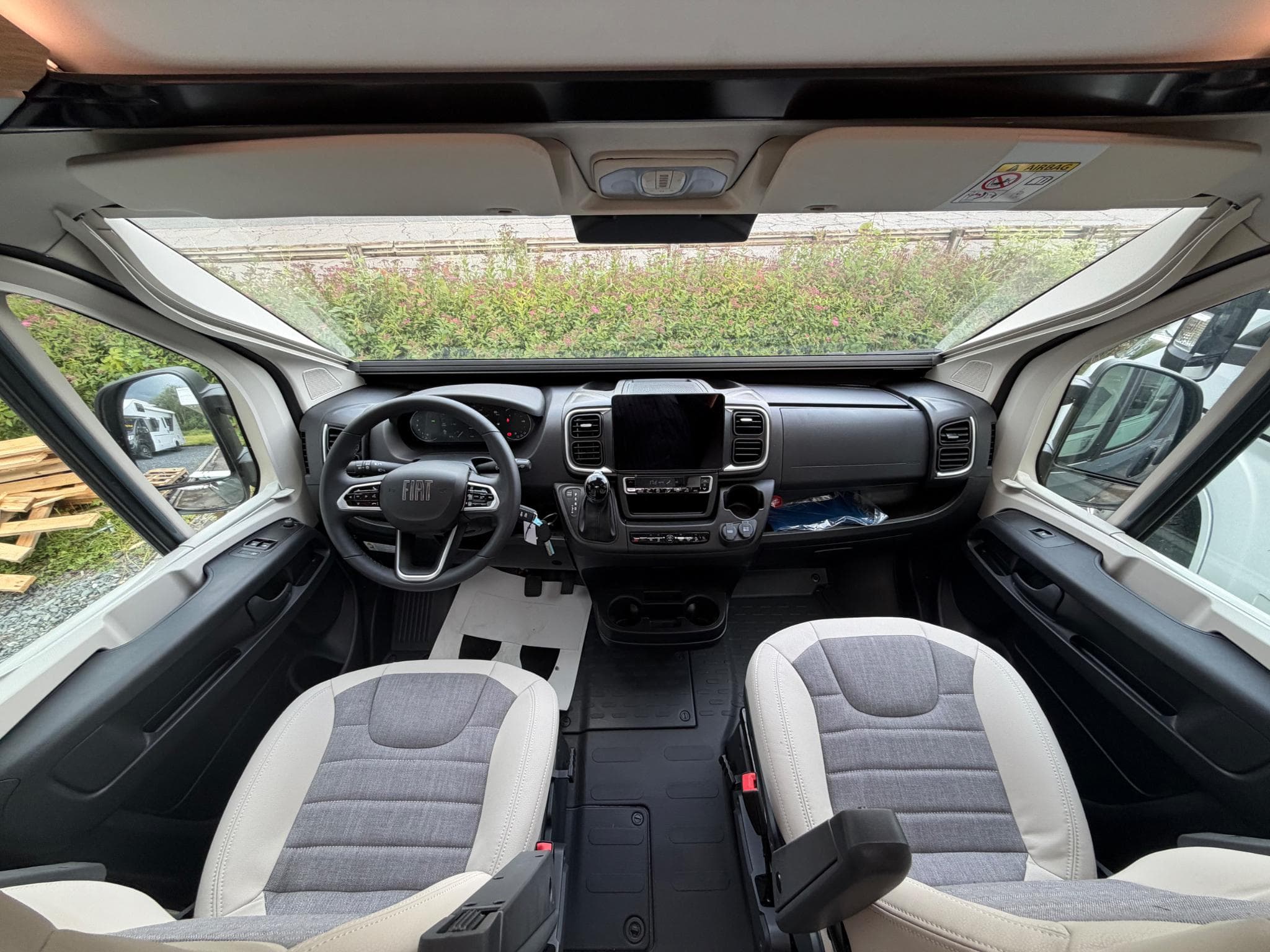 Adria Twin 640 SLB (2026) - Photo 4
