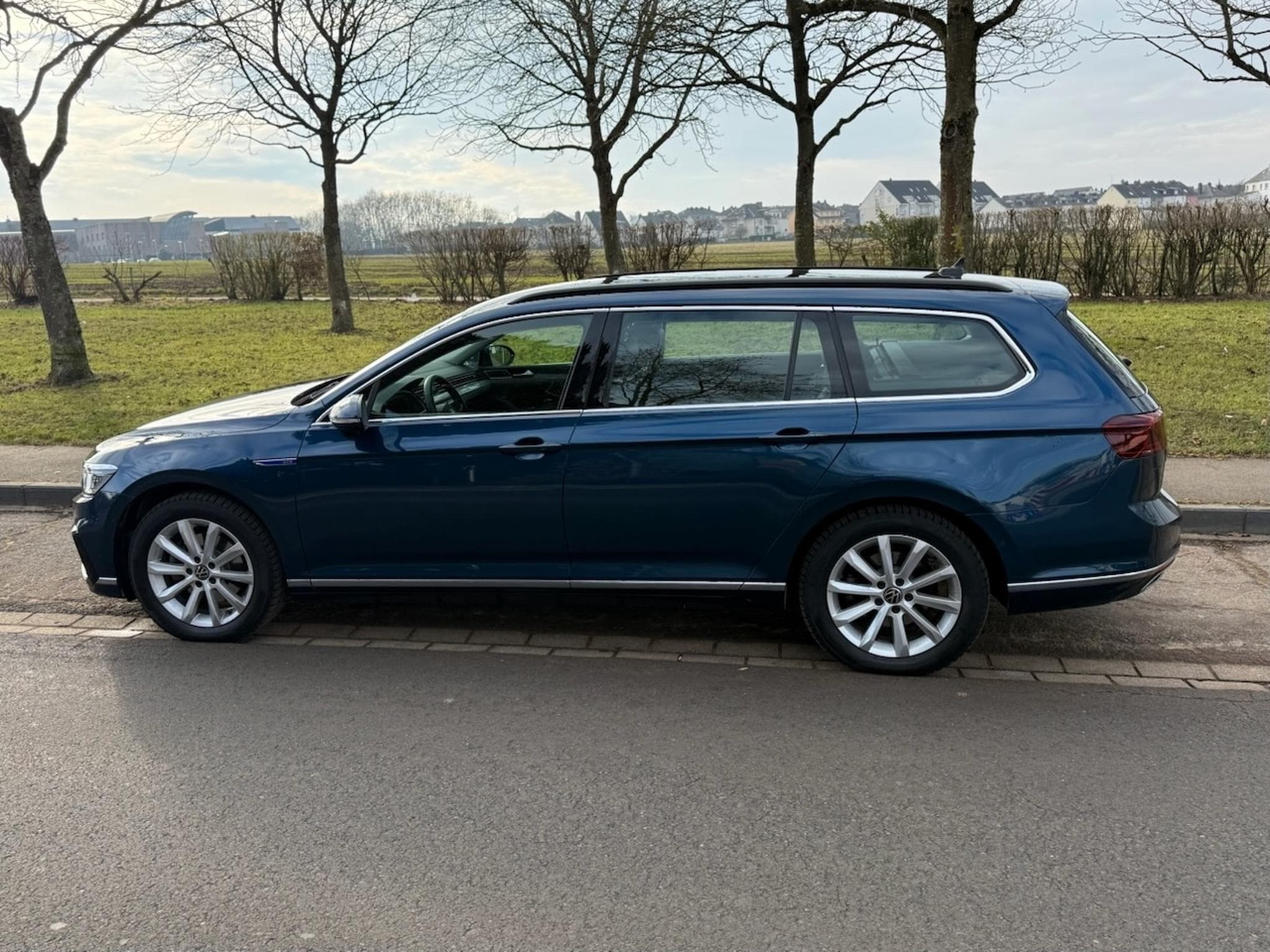 VW Passat GTE Variant 1.4 plugin-hybride (2022) - Foto 5