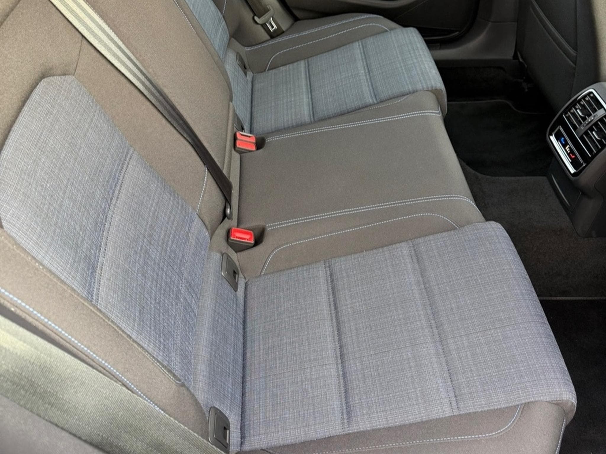VW Passat GTE Variant 1.4 plugin-hybride (2022) - Foto 7