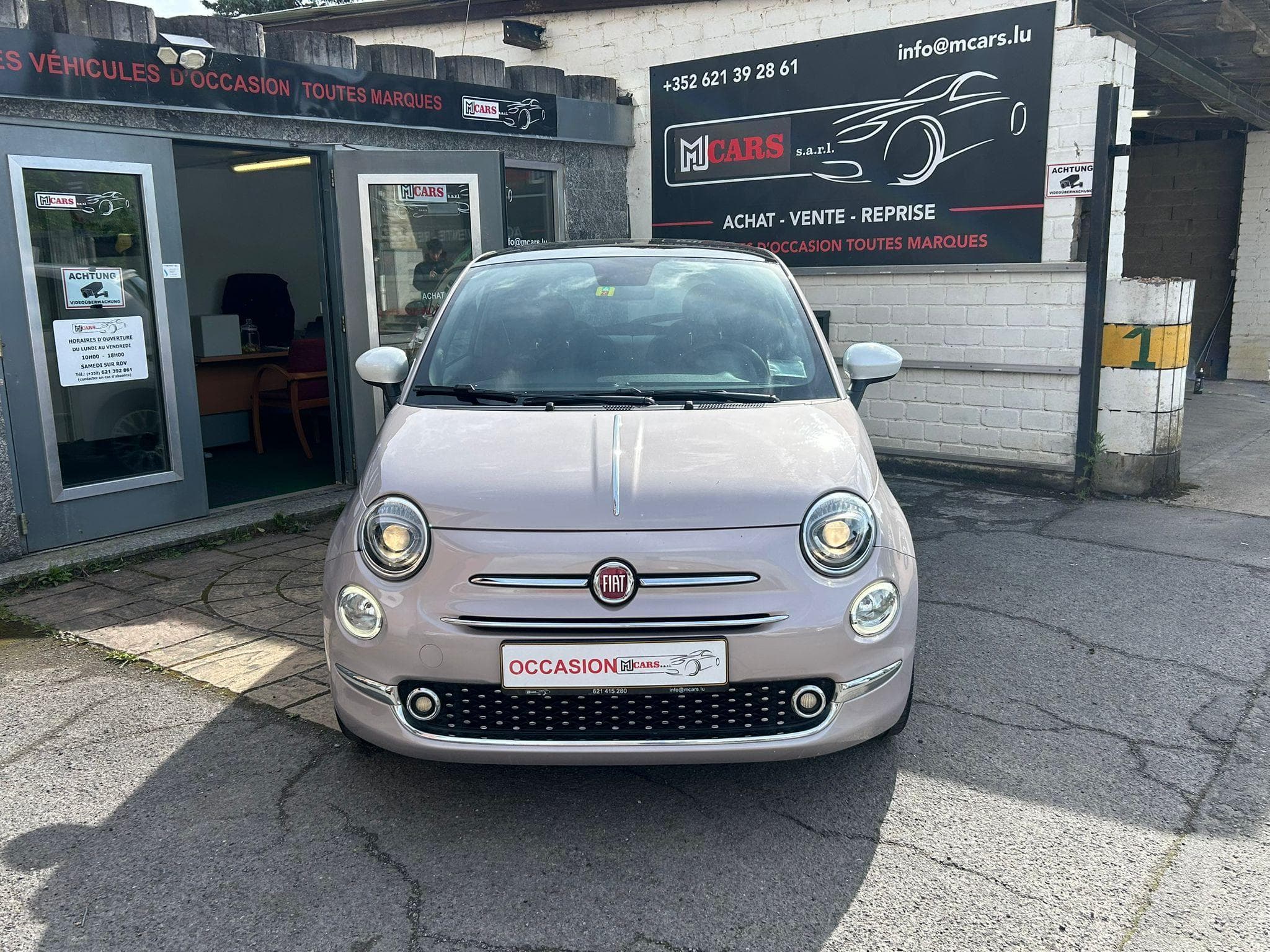 Fiat 500 1.2 AUTOMATIQUE PANORAMA NAVIGATION (2020) - Photo 2