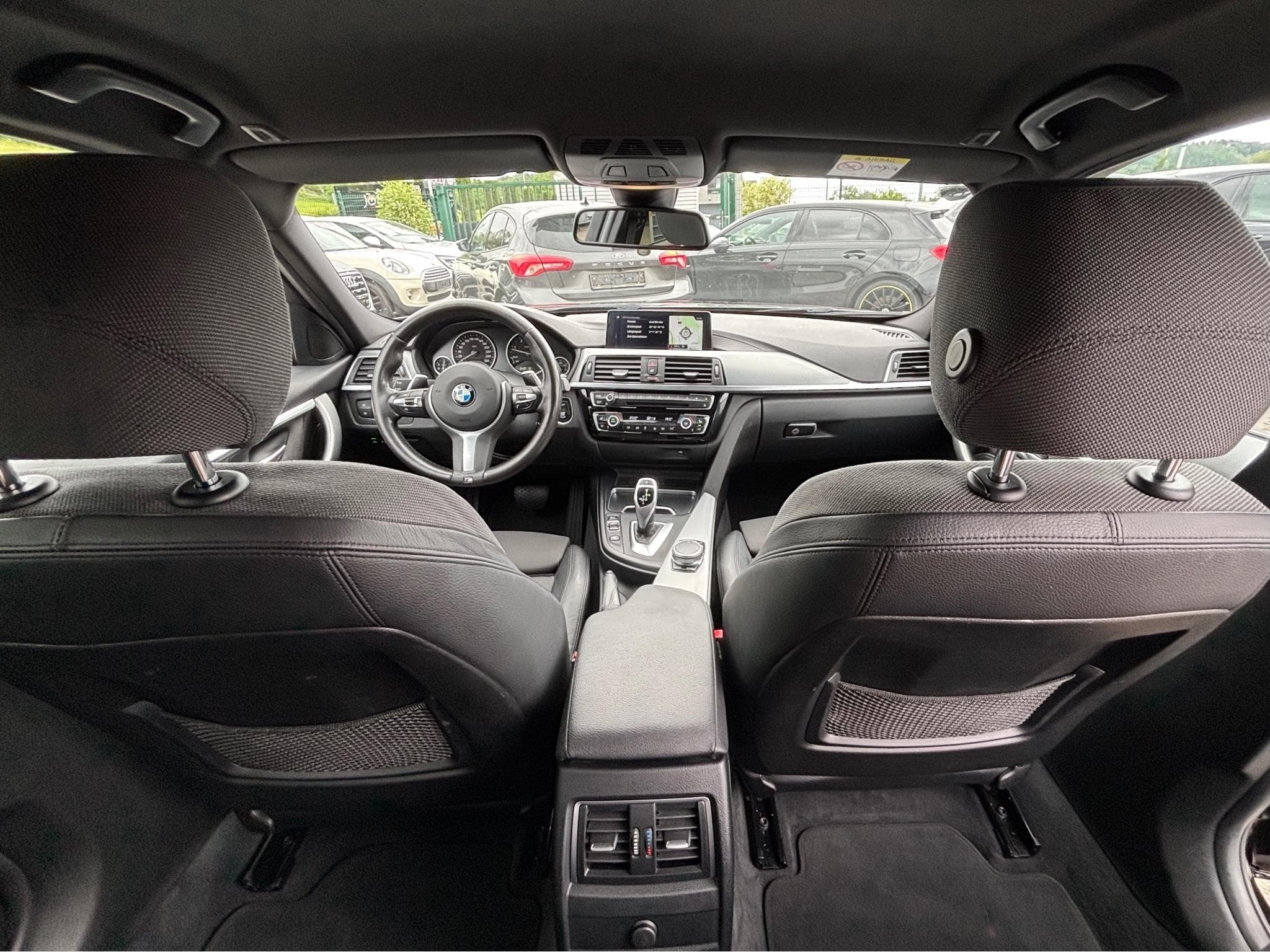 BMW 320 dA 190 Sport Line Shadow (2019) - Photo 9