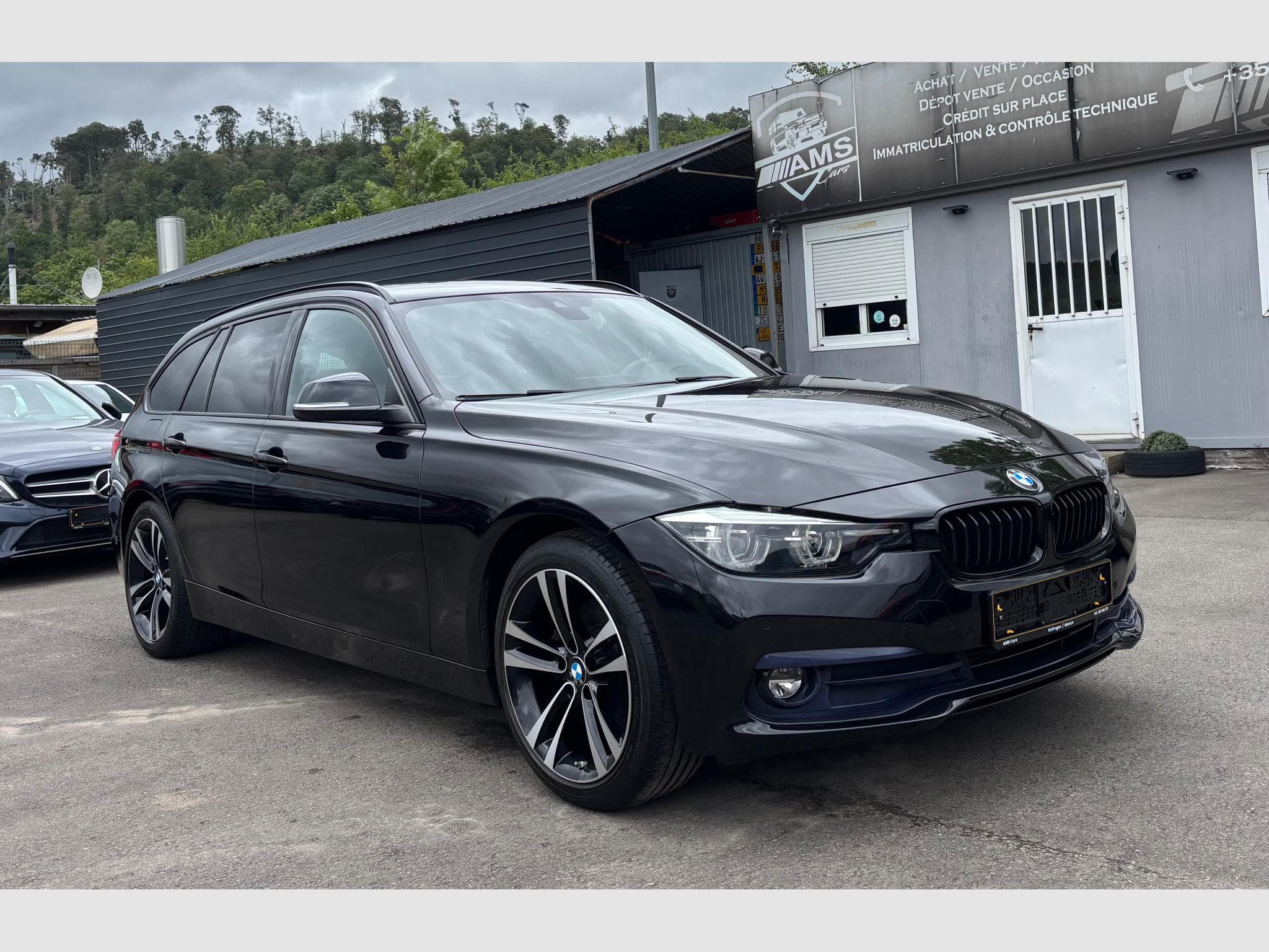 BMW 320 dA 190 Sport Line Shadow (2019) - Photo 3