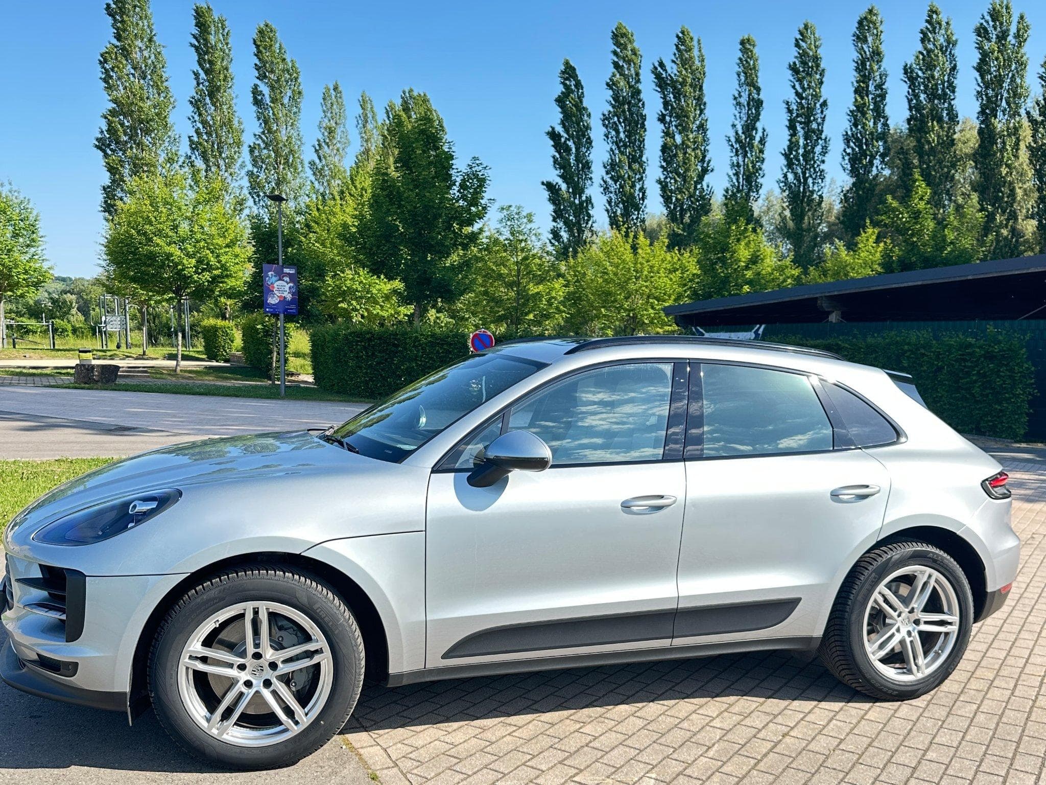 Porsche Macan S V6 354ch-Luftfederung+PASM+Reifen Neu (2020) - Photo 3