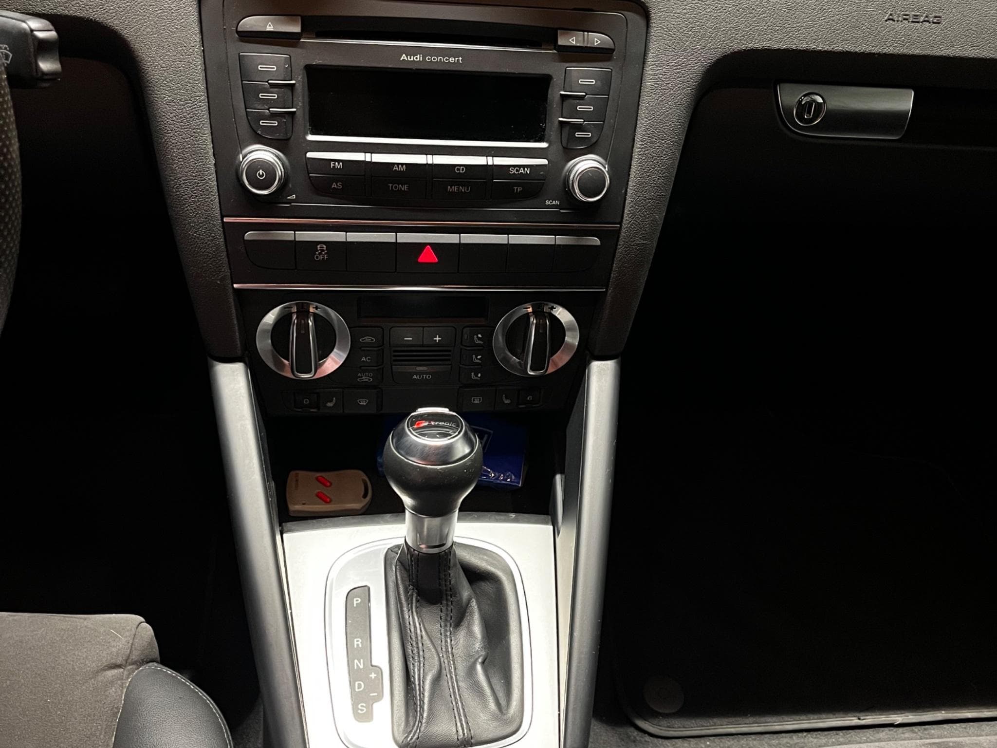 Audi A3 1.8 tfsi, 160 ch (2011) - Photo 10