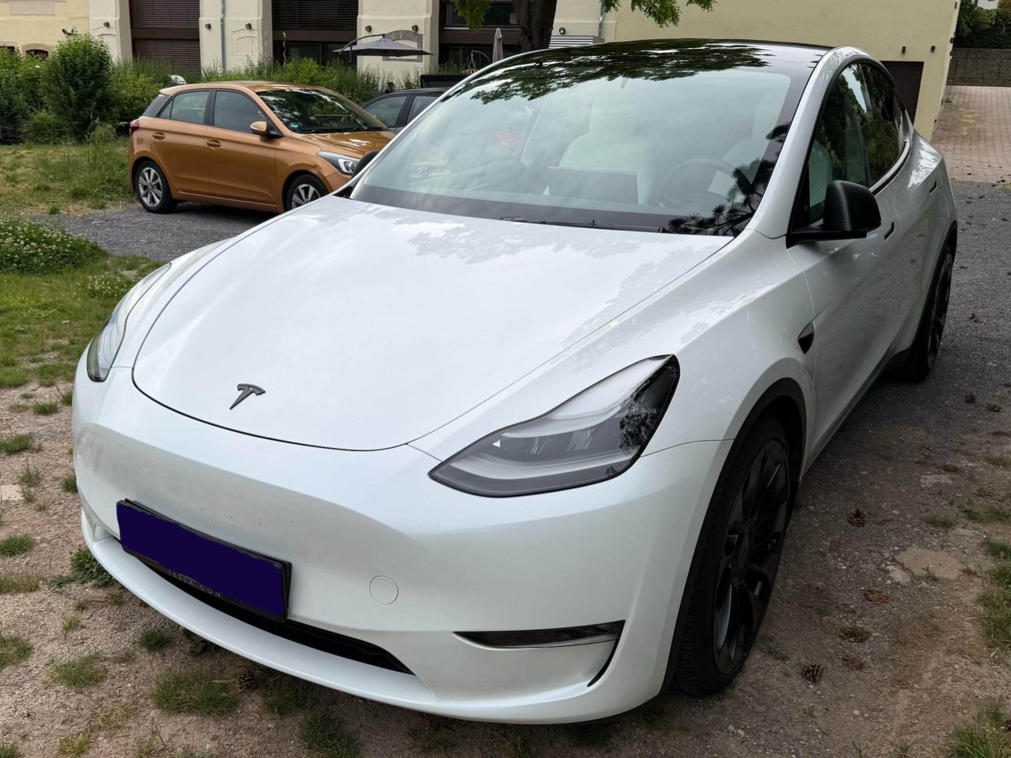Tesla Model Y Performance (2023) - Foto 3