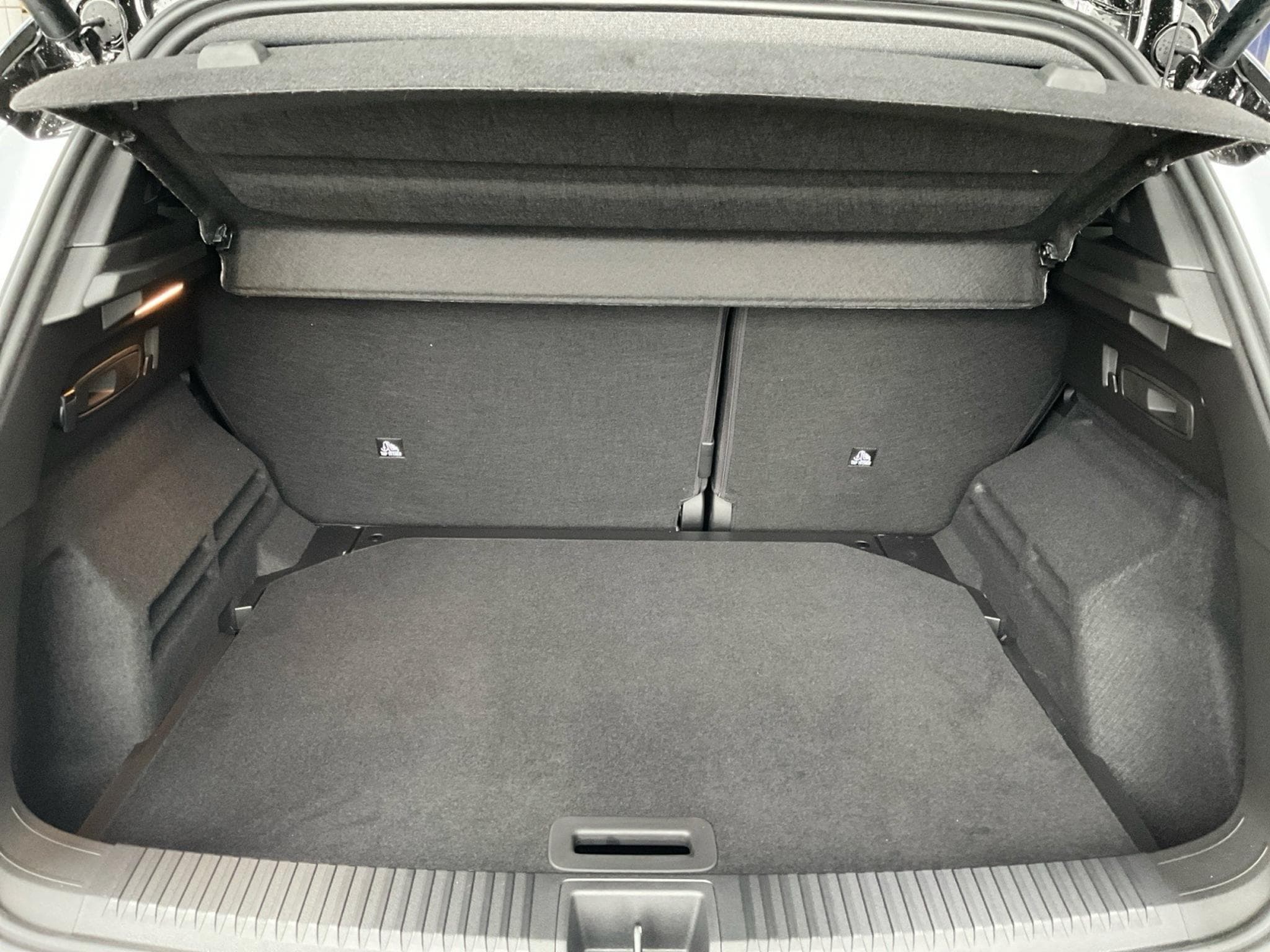 Renault Austral Esprit Alpine Full Hybrid E-Tech 200 ABS (2025) - Photo 6