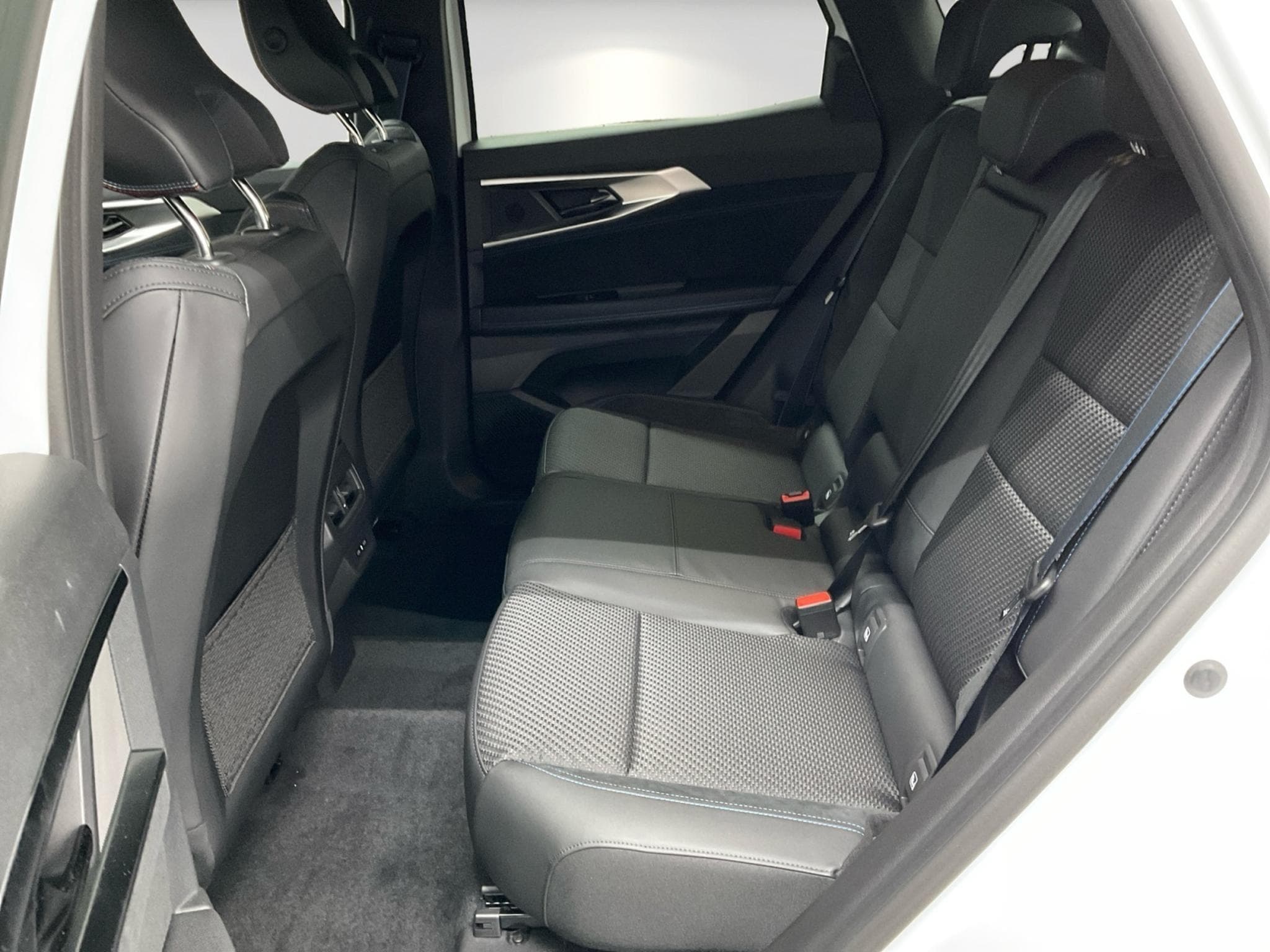 Renault Austral Esprit Alpine Full Hybrid E-Tech 200 ABS (2025) - Photo 7