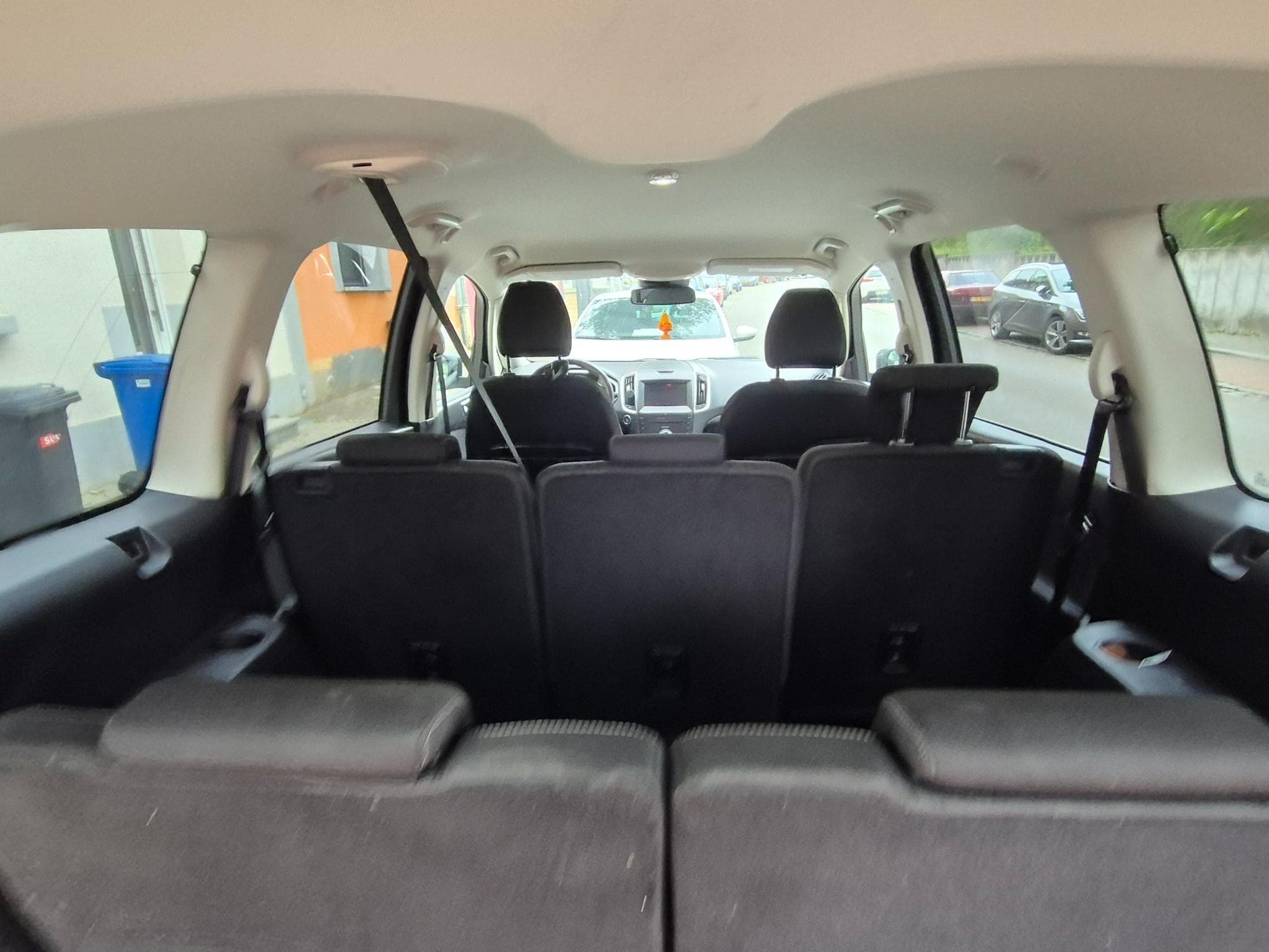Ford Galaxy (2020) - Photo 3