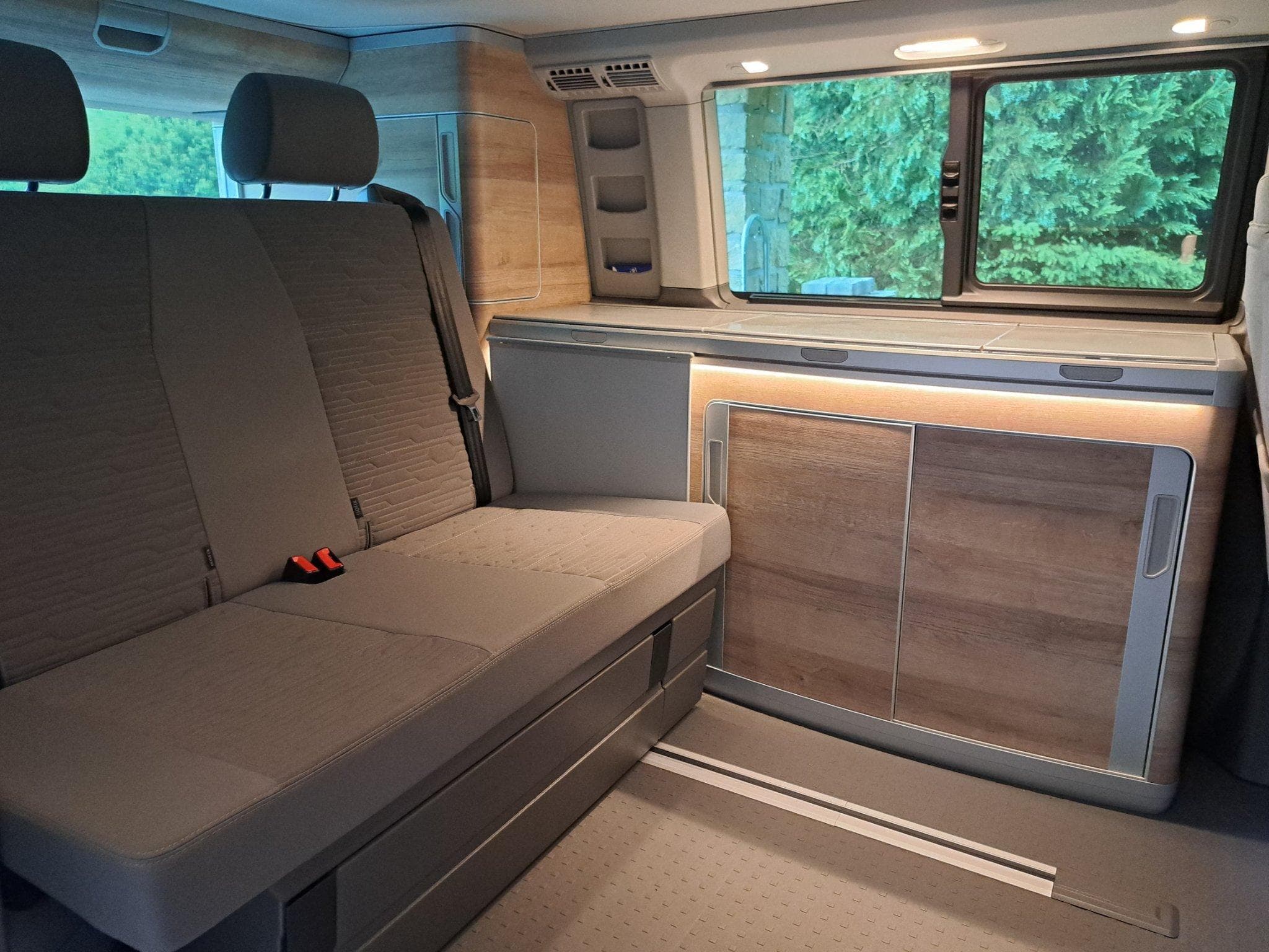 VW California T6.1 Coast (2022) - Photo 5