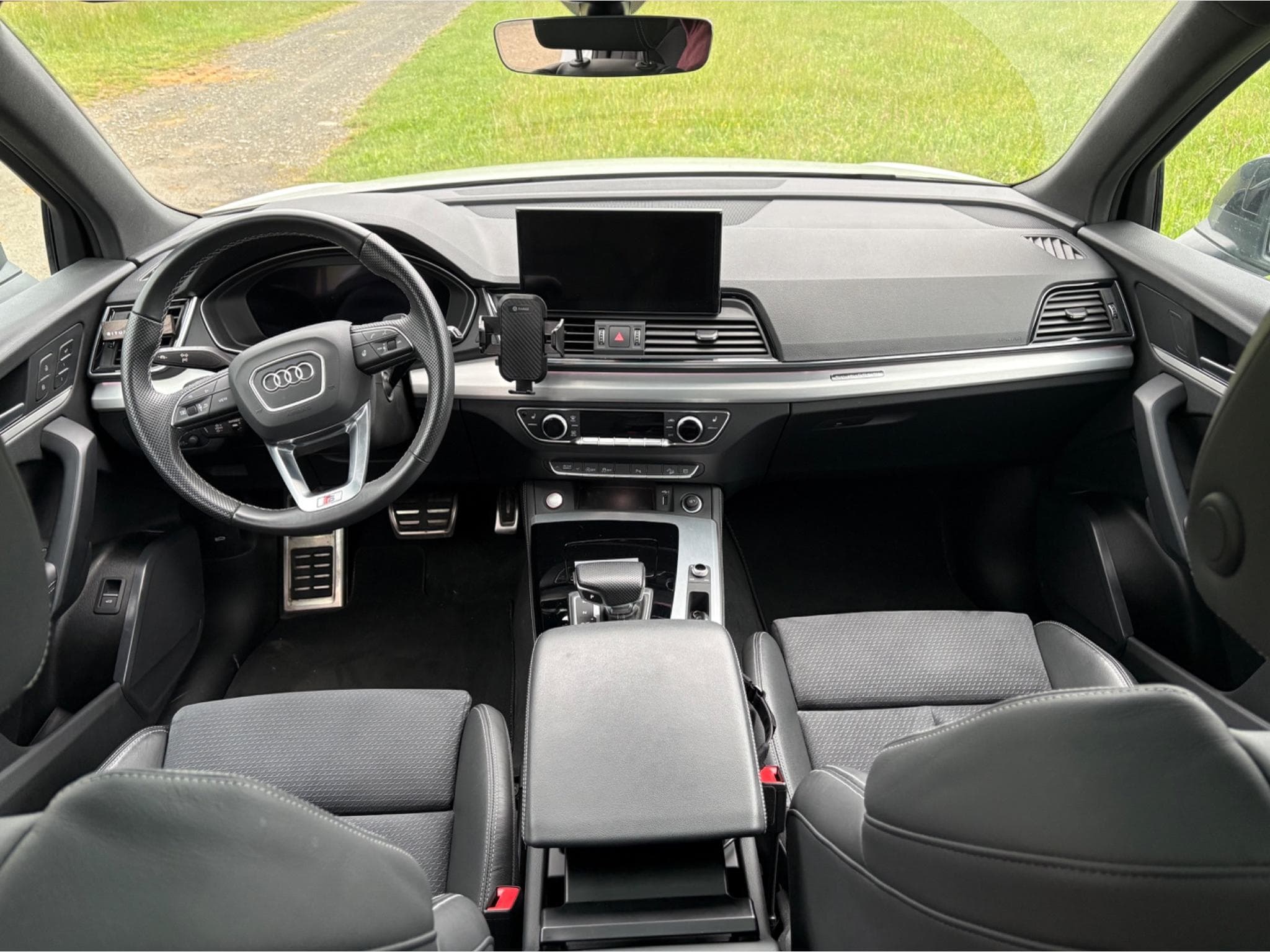 Audi SQ5 Luftfahrwerk,Matrix LED,S-Line,Panorama (2023) - Photo 3