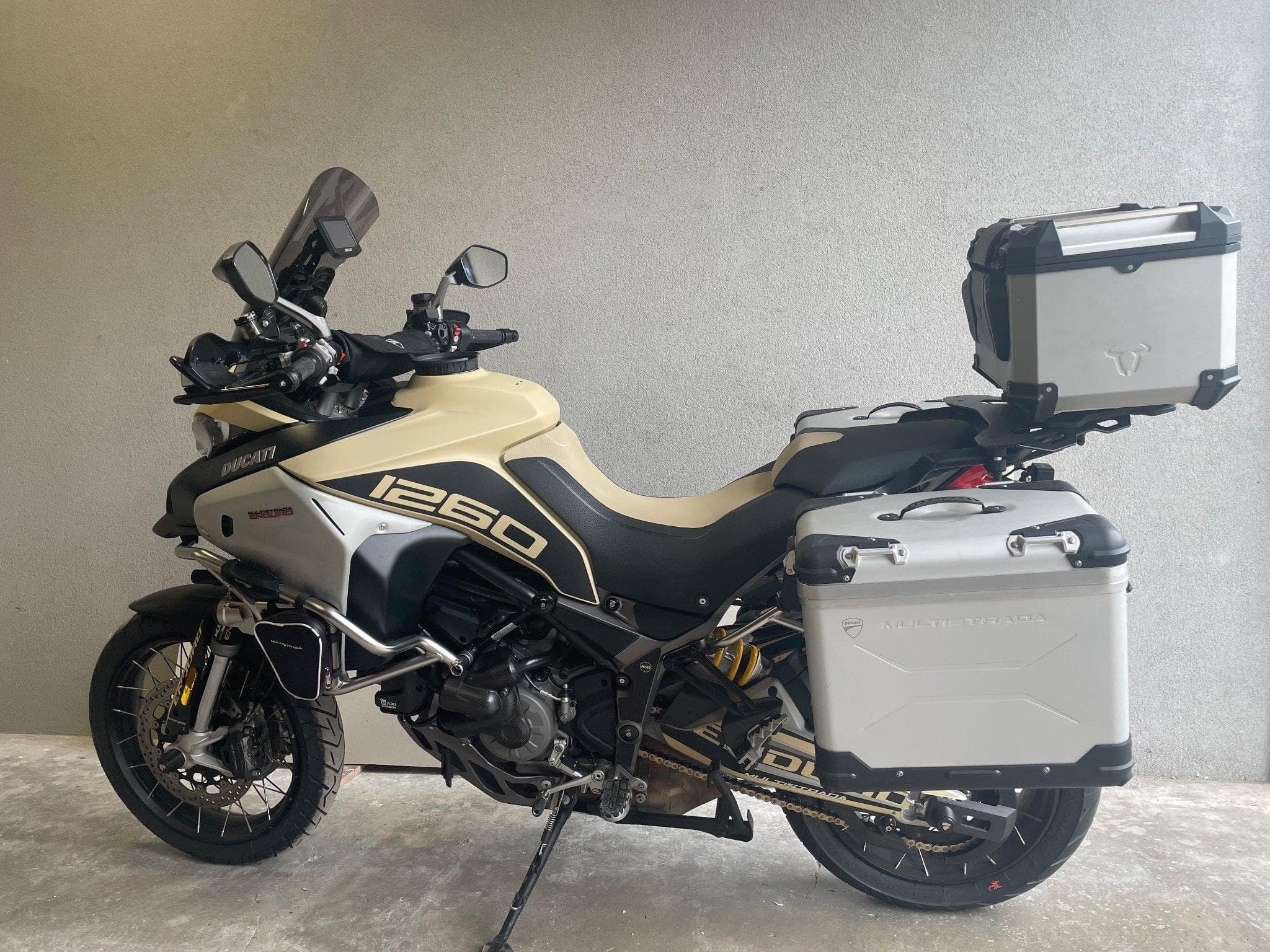 Ducati Multistrada 1260 enduro (2020) - Photo 1