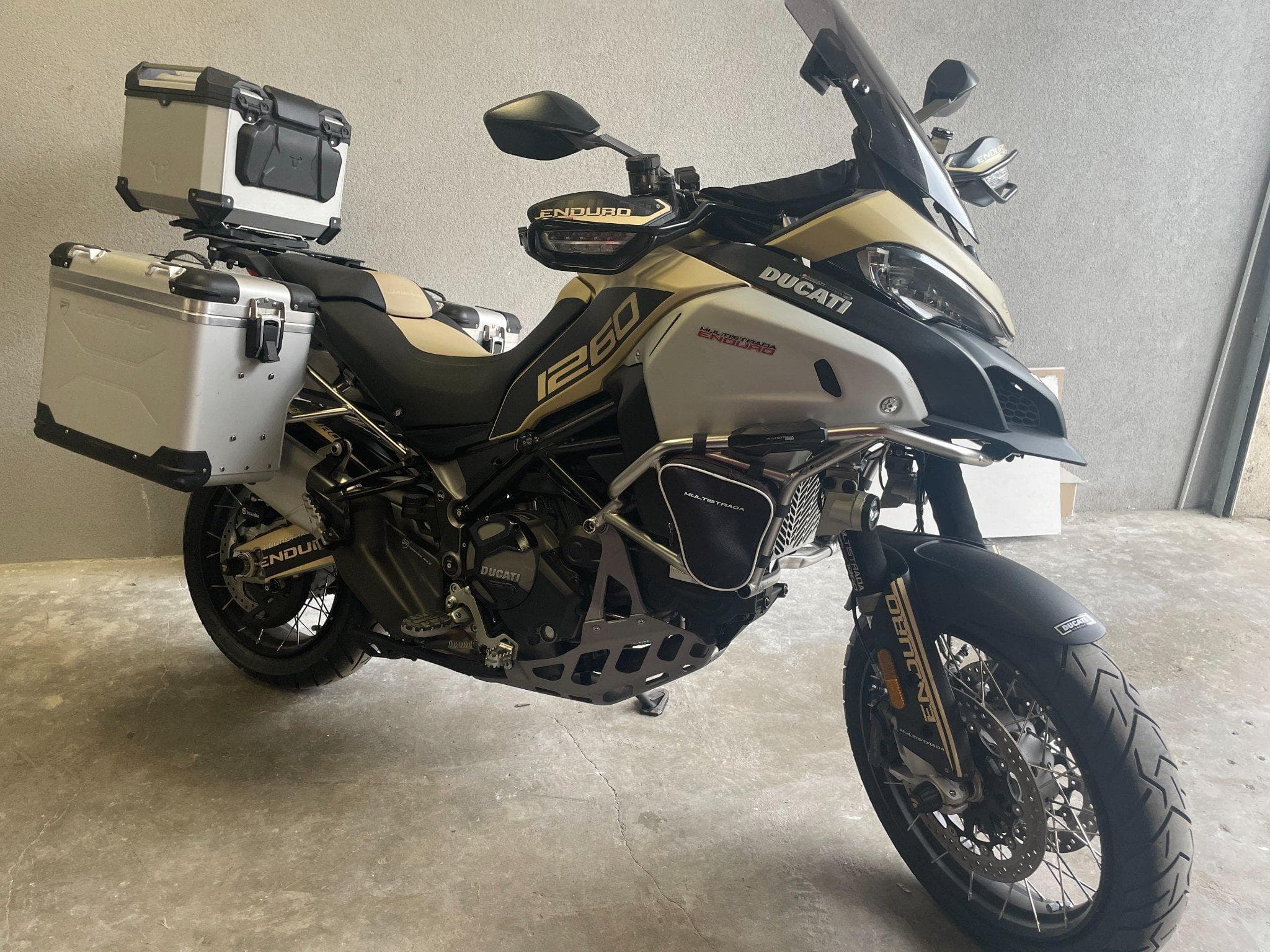 Ducati Multistrada 1260 enduro (2020) - Photo 2