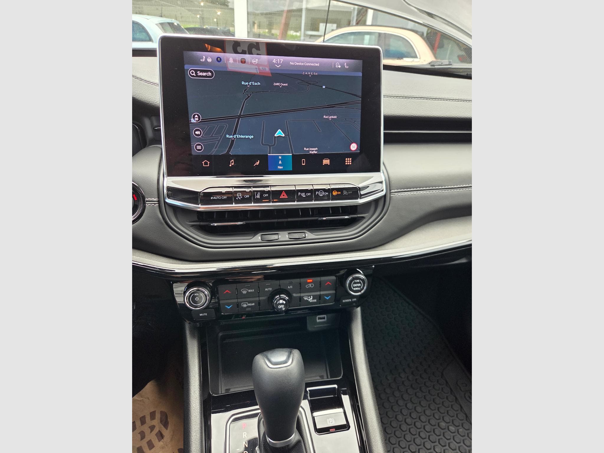 Jeep Compass 1.5 TURBO HYBRID 130 CV SUMMIT (2025) - Foto 11