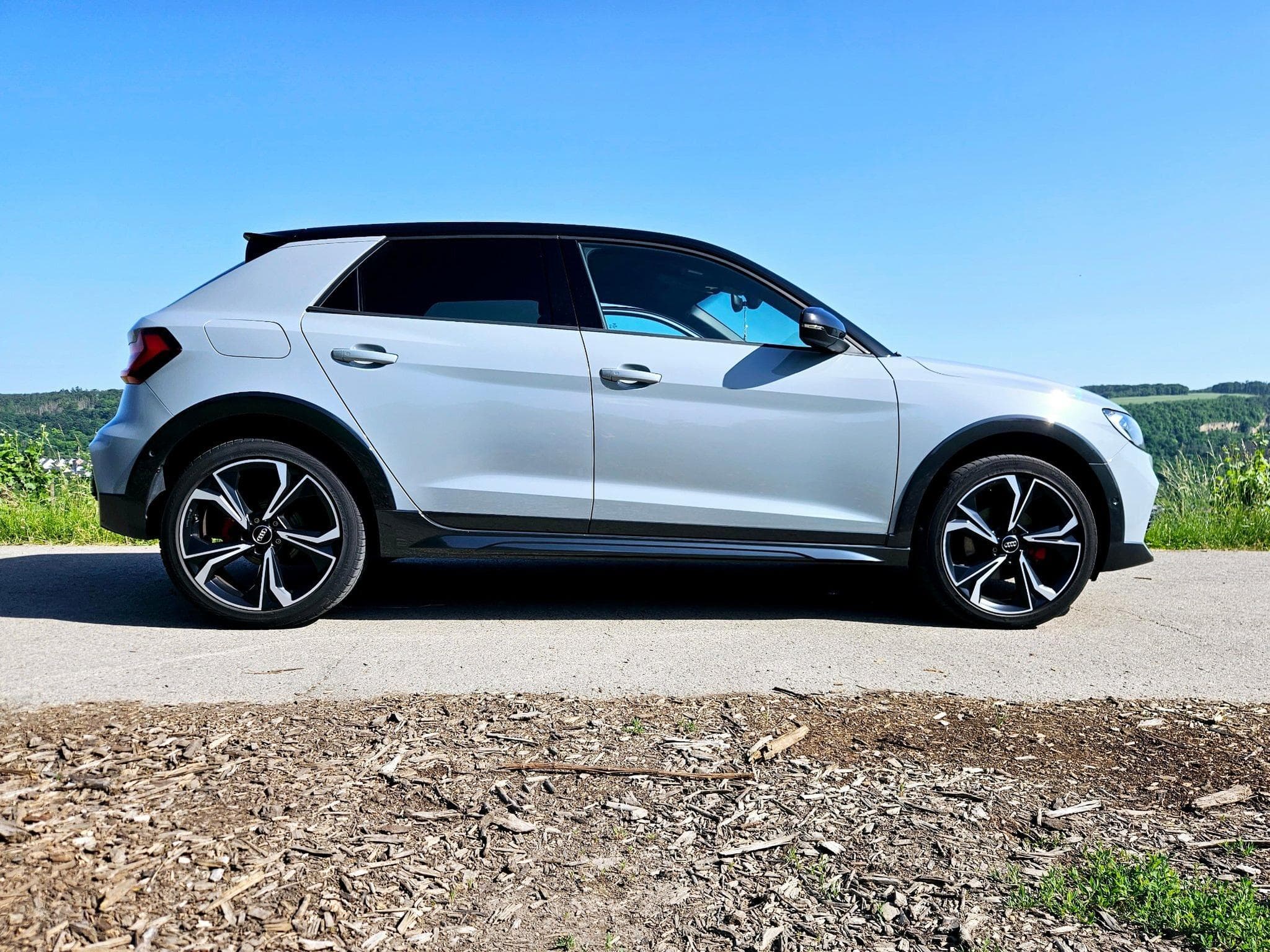 Audi A1 30 TFSI S tronic Citycarver (2020) - Foto 2